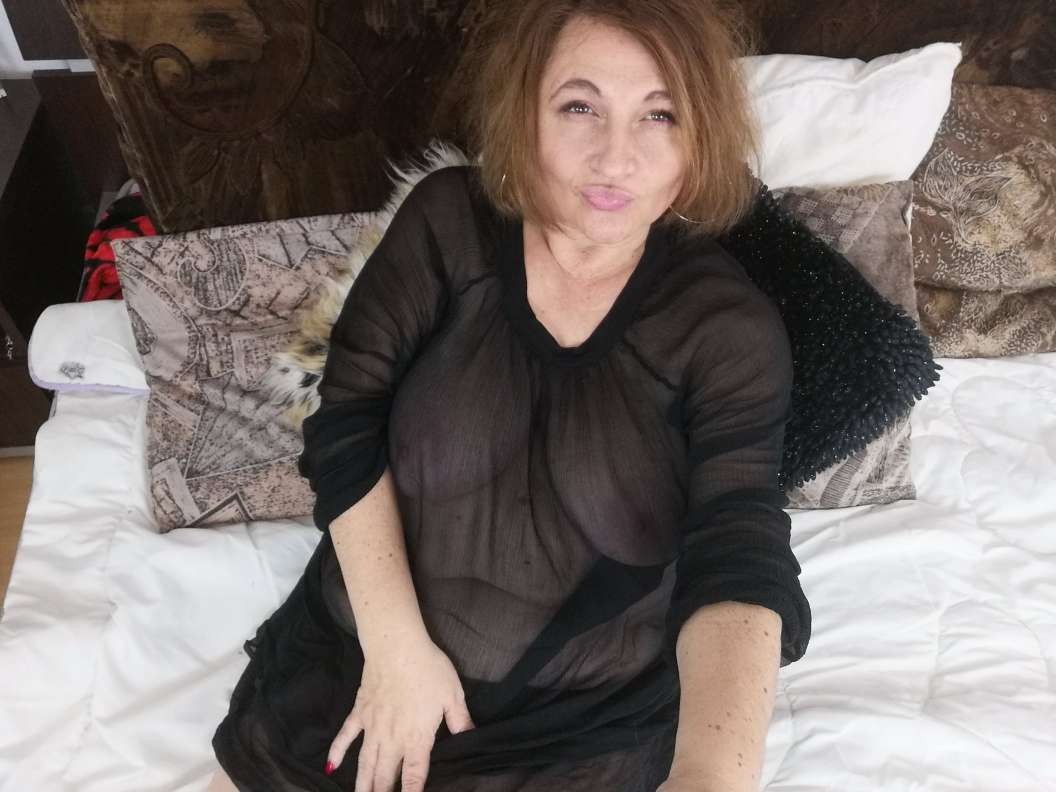 https://cdn.adultwork.com/gallery/G12/8417516.jpg