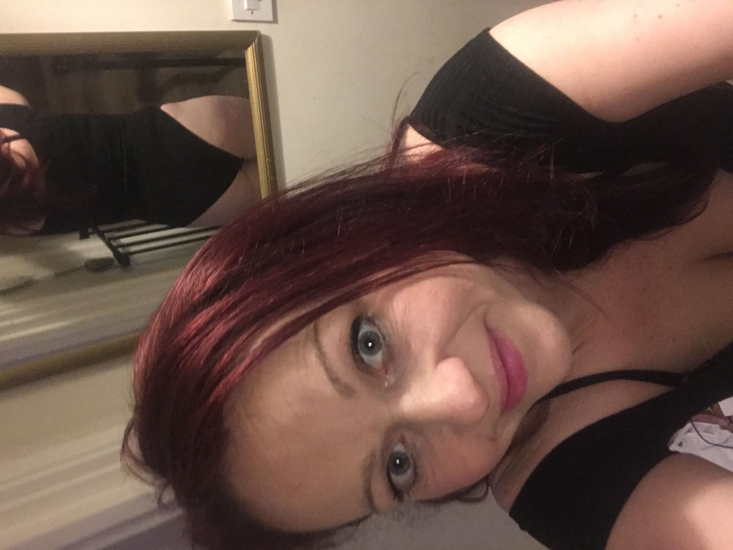 https://cdn.adultwork.com/gallery/G12/8422841.jpg