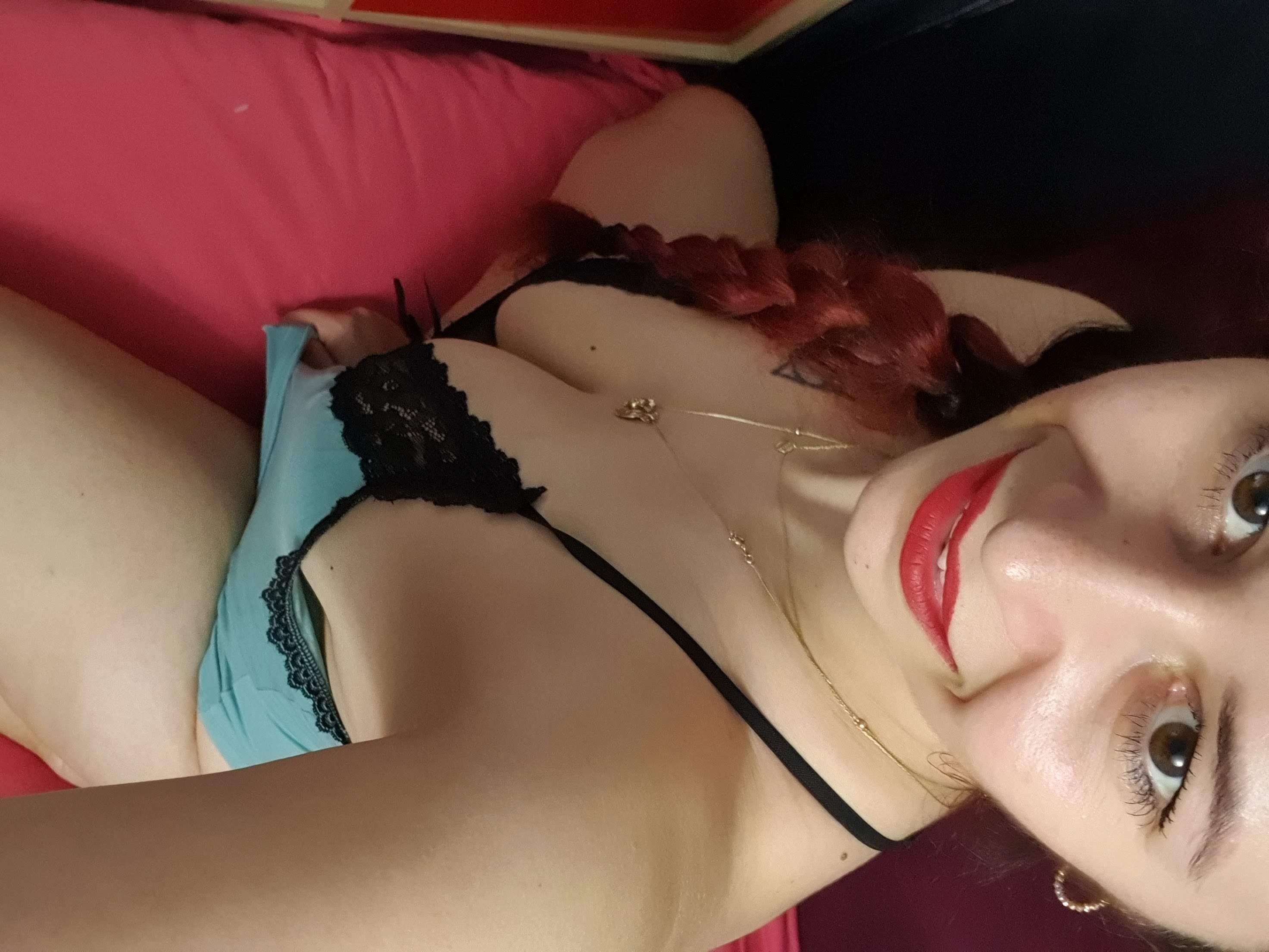 https://cdn.adultwork.com/gallery/G12/8423732.jpg