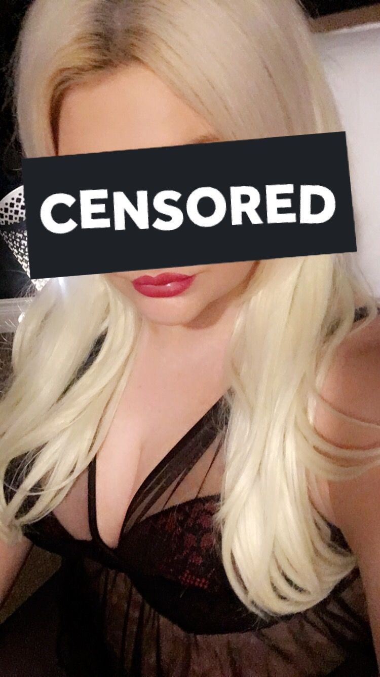 https://cdn.adultwork.com/gallery/G12/8425268.jpg