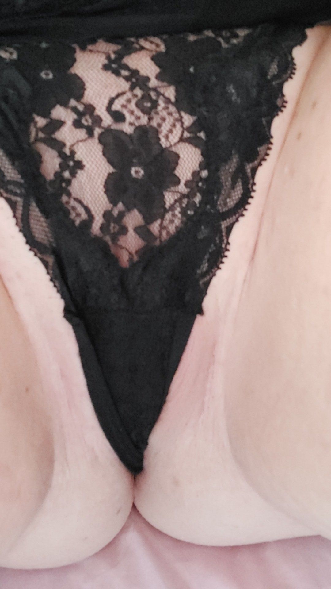 https://cdn.adultwork.com/gallery/G12/8426586.jpg