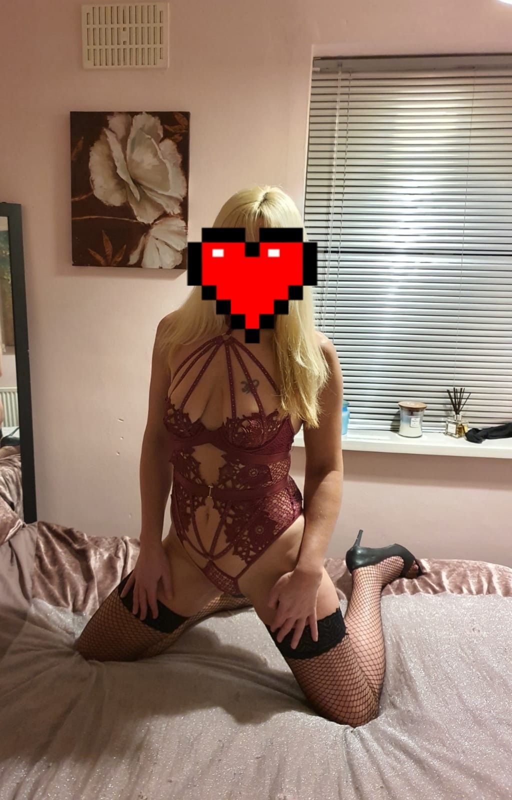 https://cdn.adultwork.com/gallery/G12/8434316.jpg