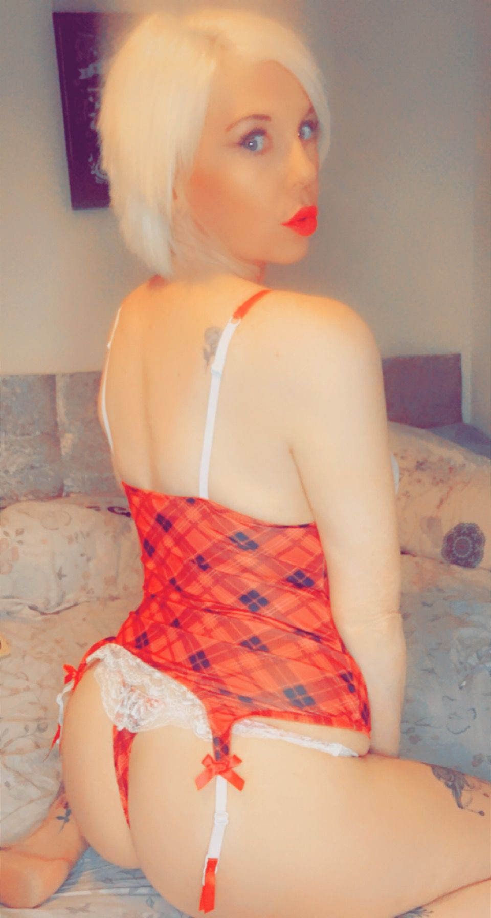 https://cdn.adultwork.com/gallery/G12/8444399.jpg