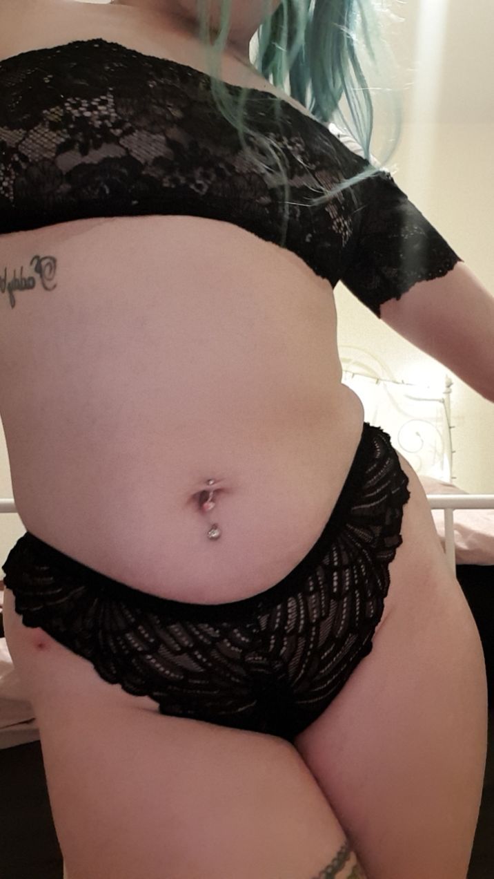 https://cdn.adultwork.com/gallery/G12/8444407.jpg