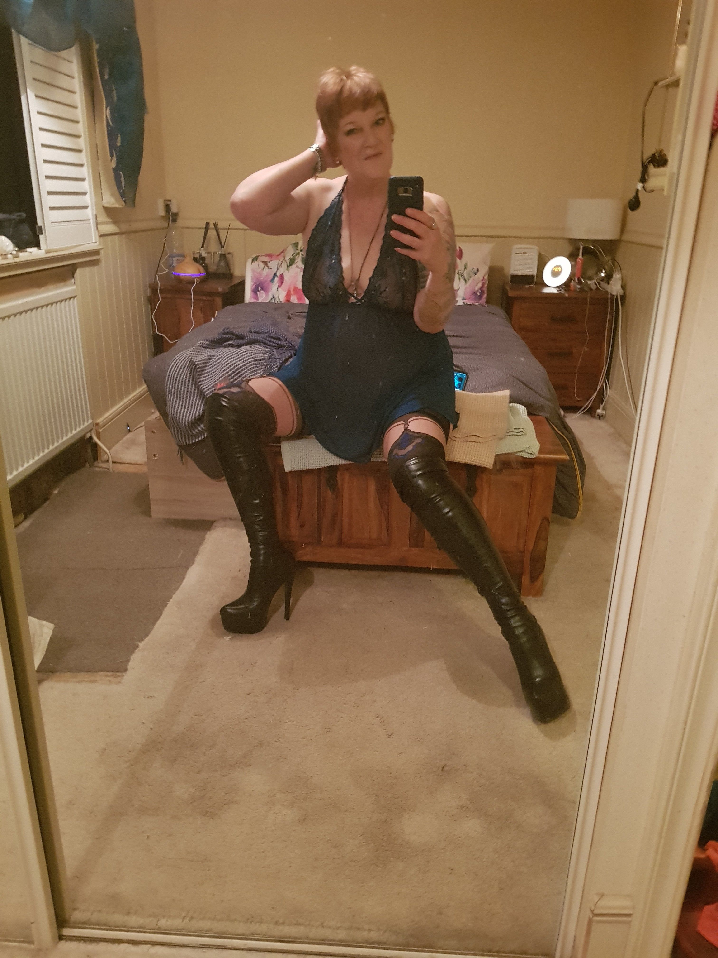 https://cdn.adultwork.com/gallery/G12/8444541.jpg