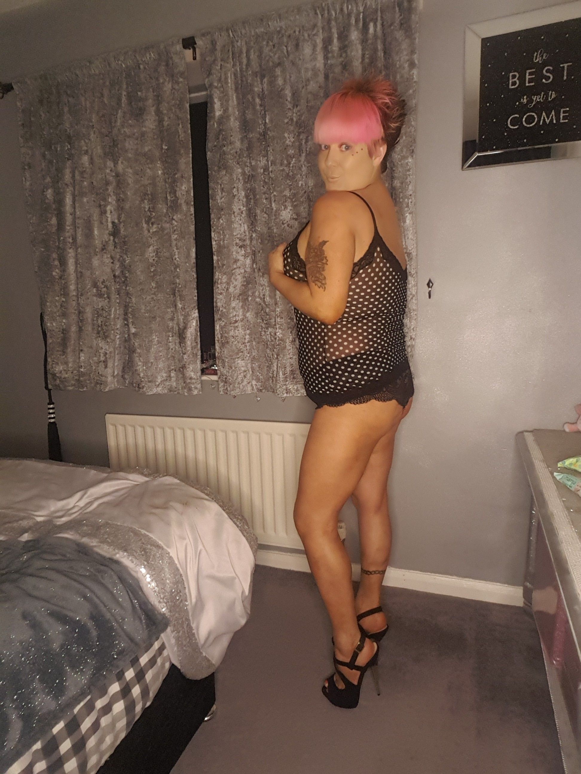 https://cdn.adultwork.com/gallery/G12/8445058.jpg