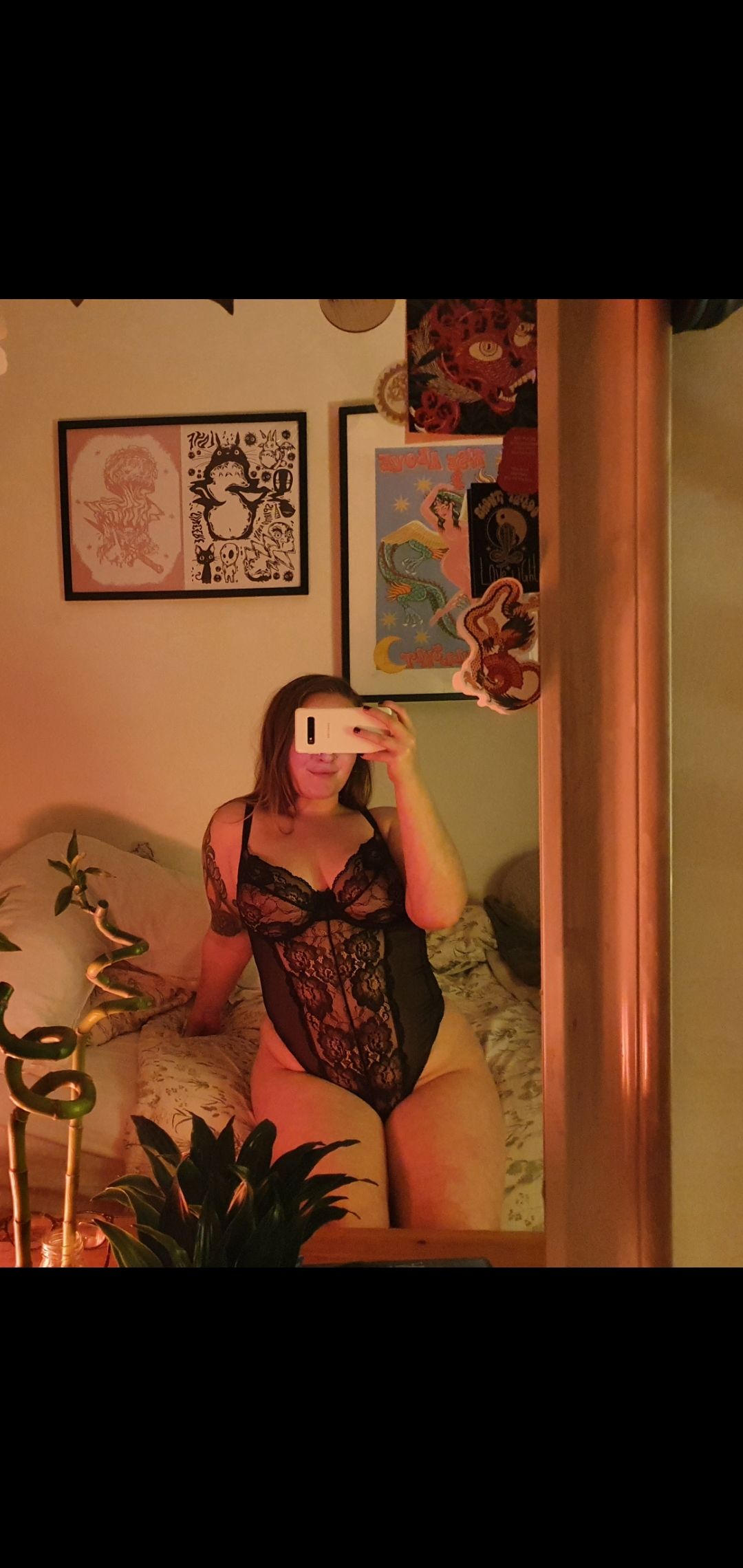 https://cdn.adultwork.com/gallery/G12/8445086.jpg