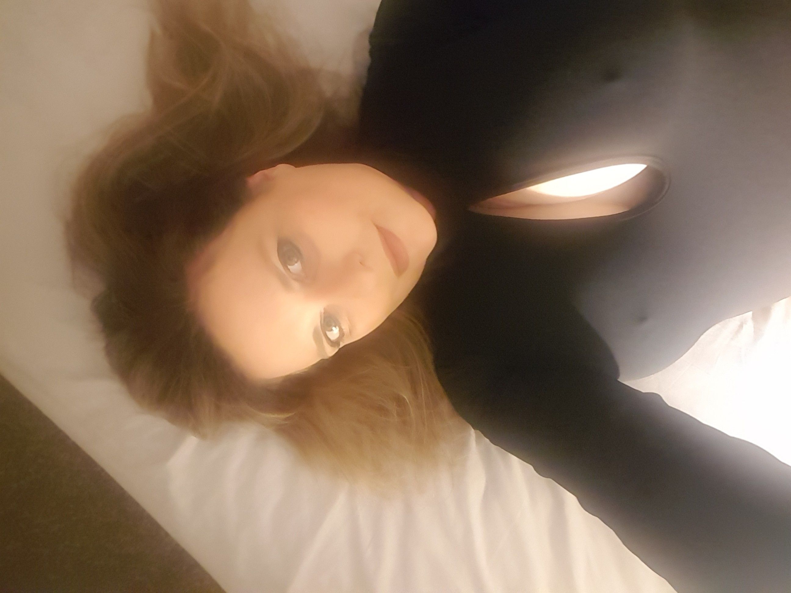 https://cdn.adultwork.com/gallery/G12/8452329.jpg