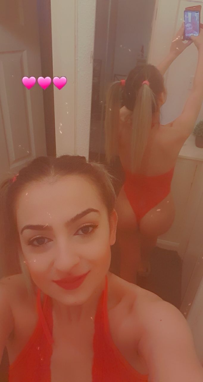 https://cdn.adultwork.com/gallery/G12/8457773.jpg