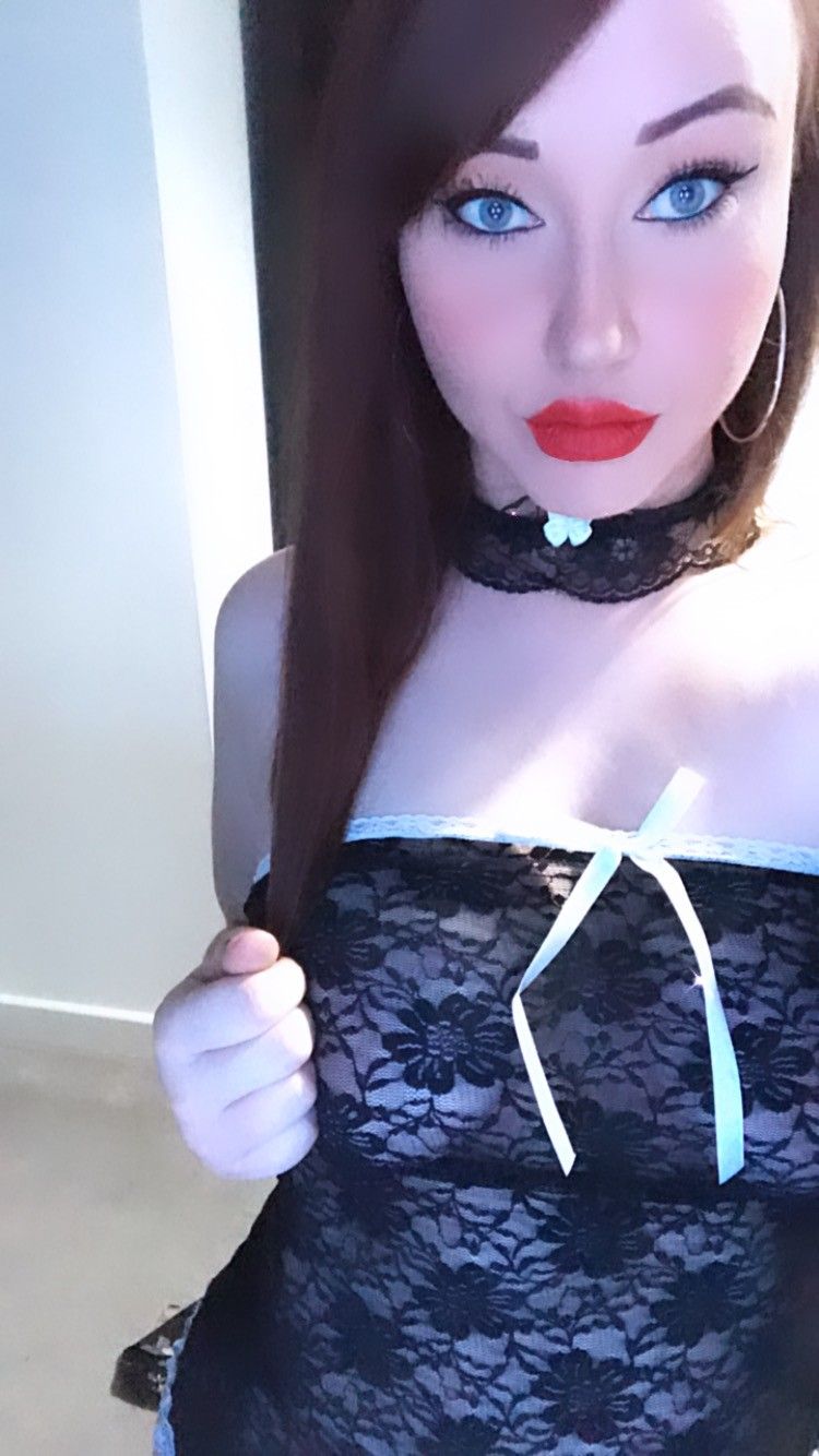 https://cdn.adultwork.com/gallery/G12/8459238.jpg