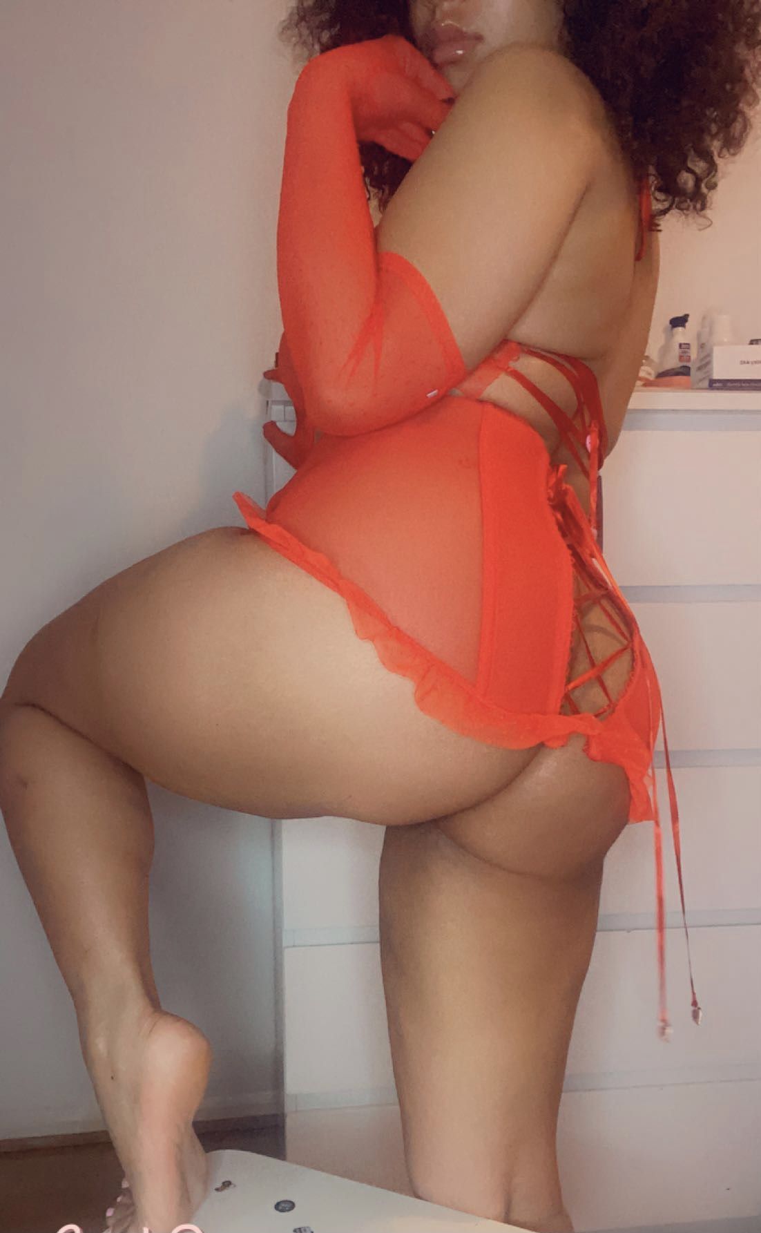 https://cdn.adultwork.com/gallery/G12/8459641.jpg