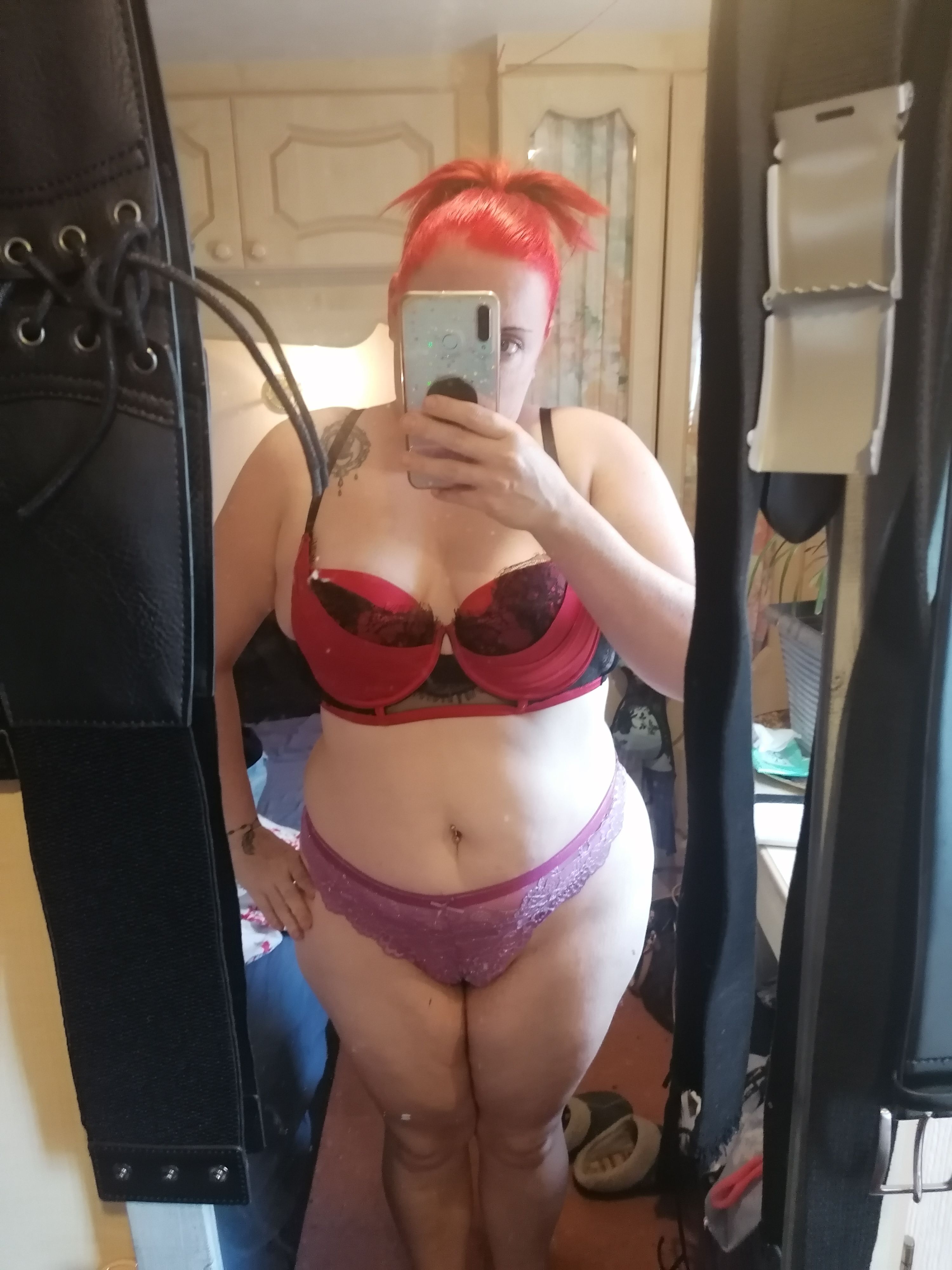 https://cdn.adultwork.com/gallery/G12/8460555.jpg