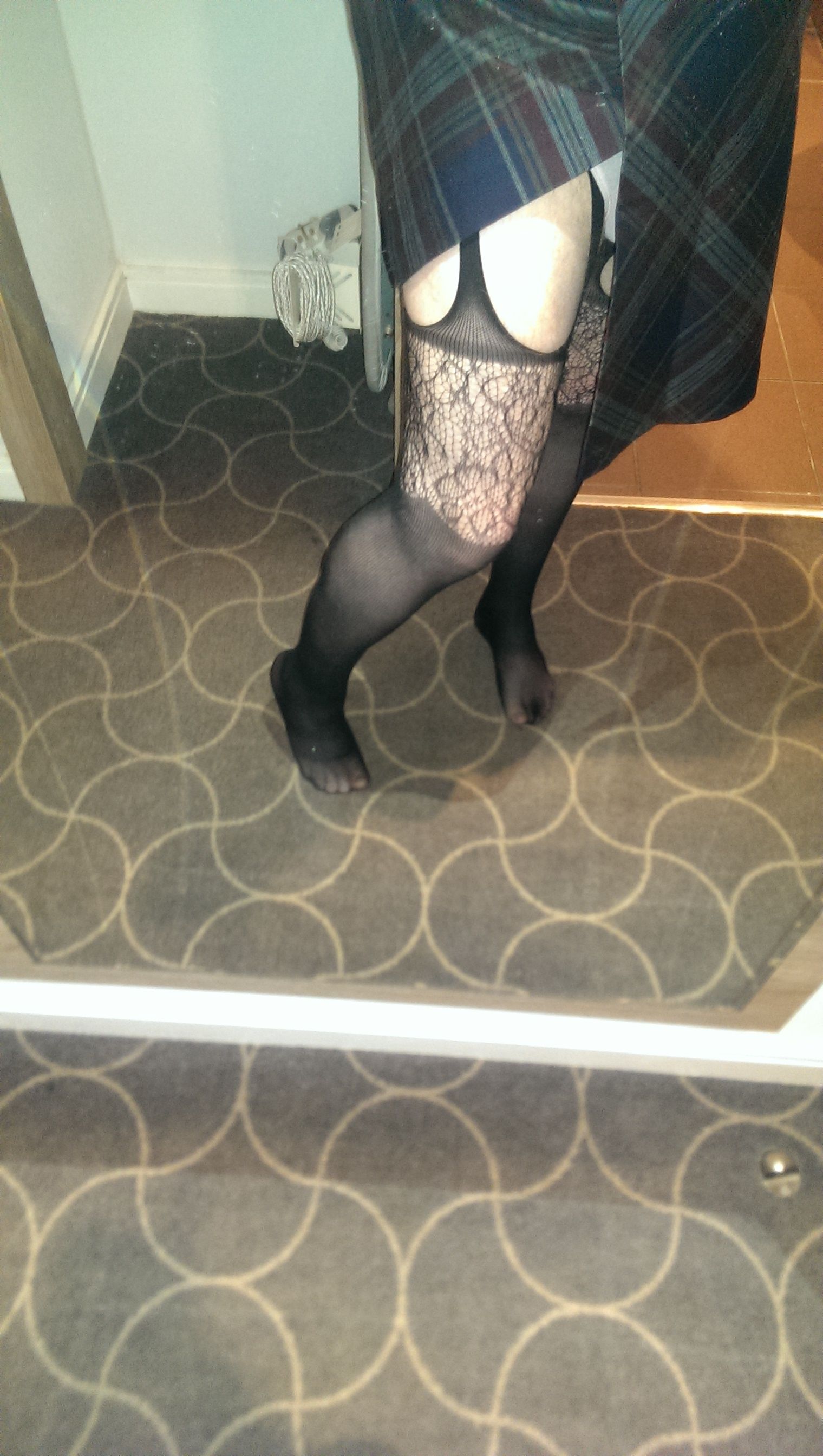 https://cdn.adultwork.com/gallery/G12/8463286.jpg