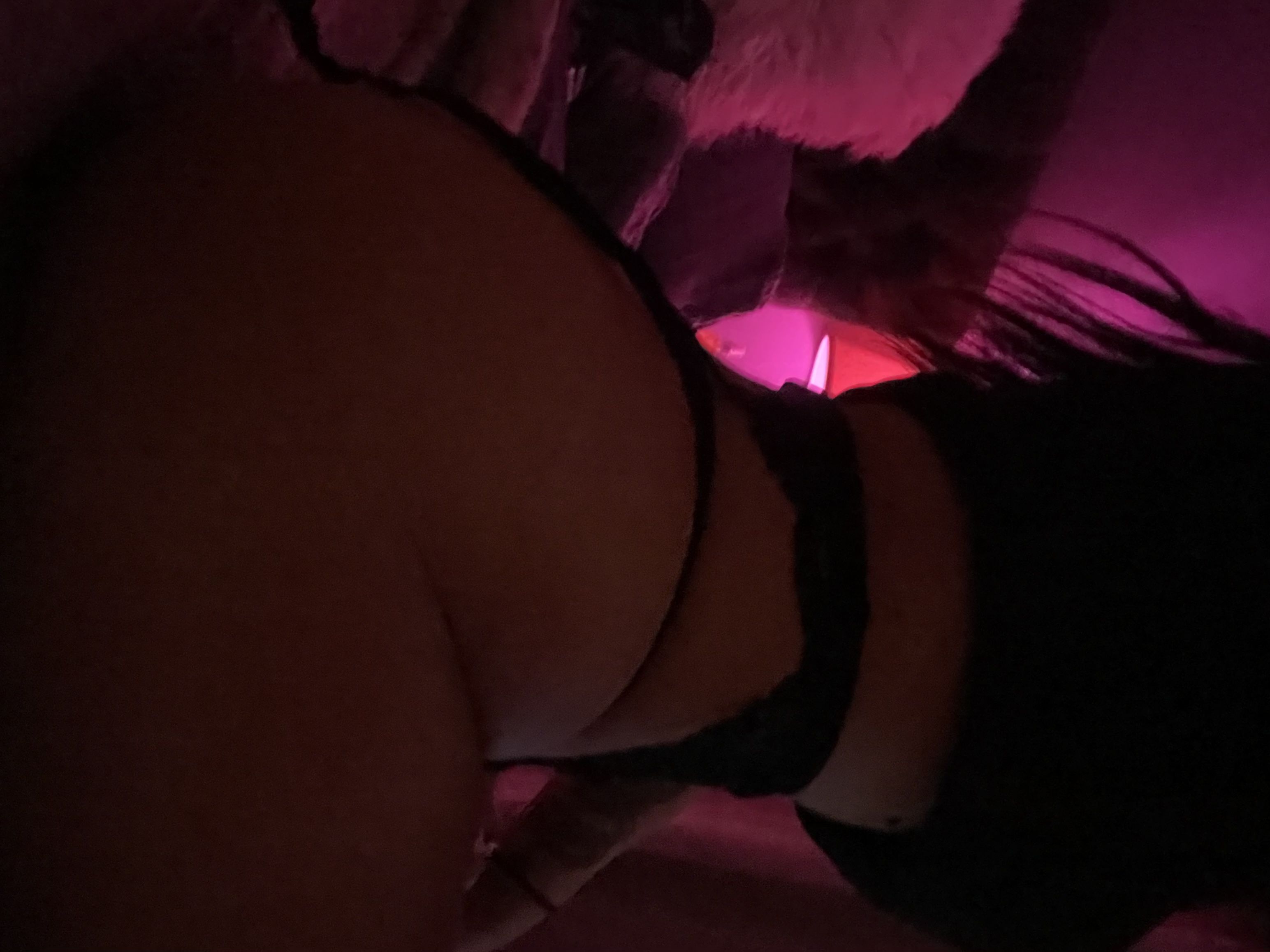 https://cdn.adultwork.com/gallery/G12/8465453.jpg