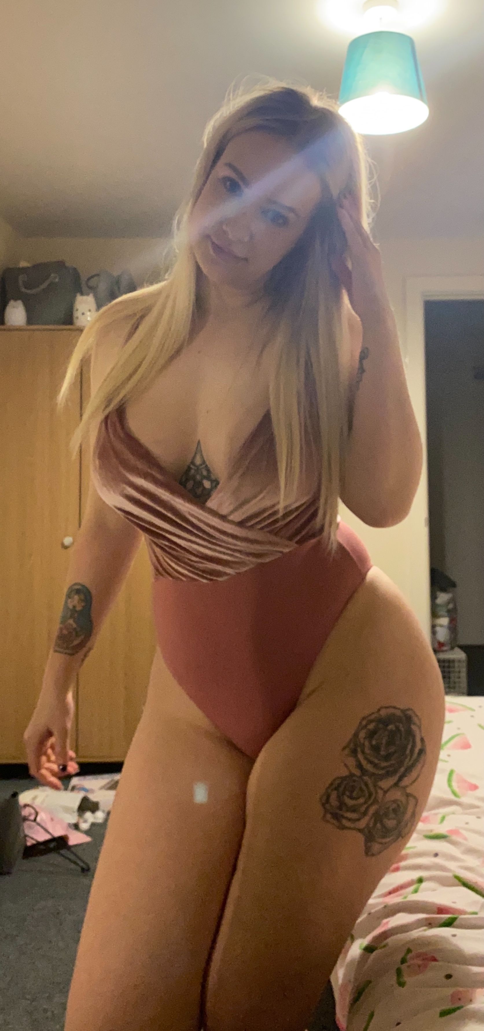 https://cdn.adultwork.com/gallery/G12/8465797.jpg