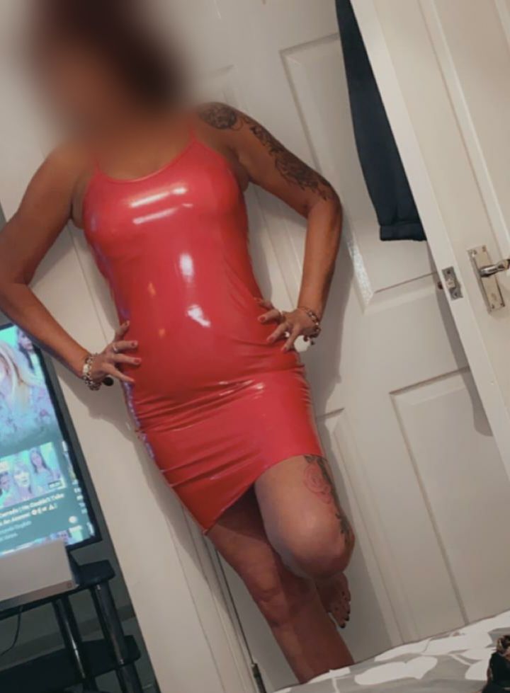 https://cdn.adultwork.com/gallery/G12/8466099.jpg