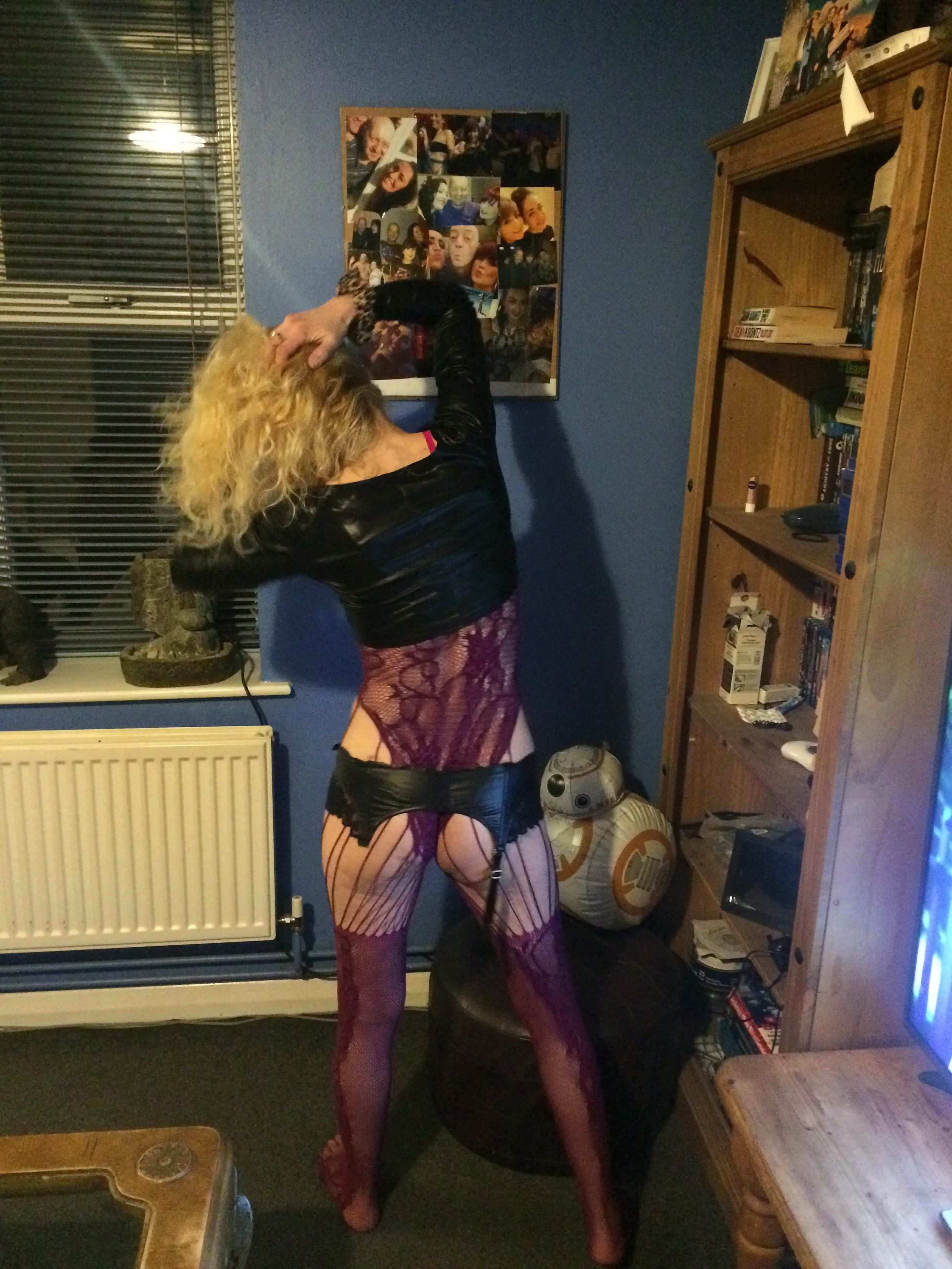 https://cdn.adultwork.com/gallery/G12/8466583.jpg