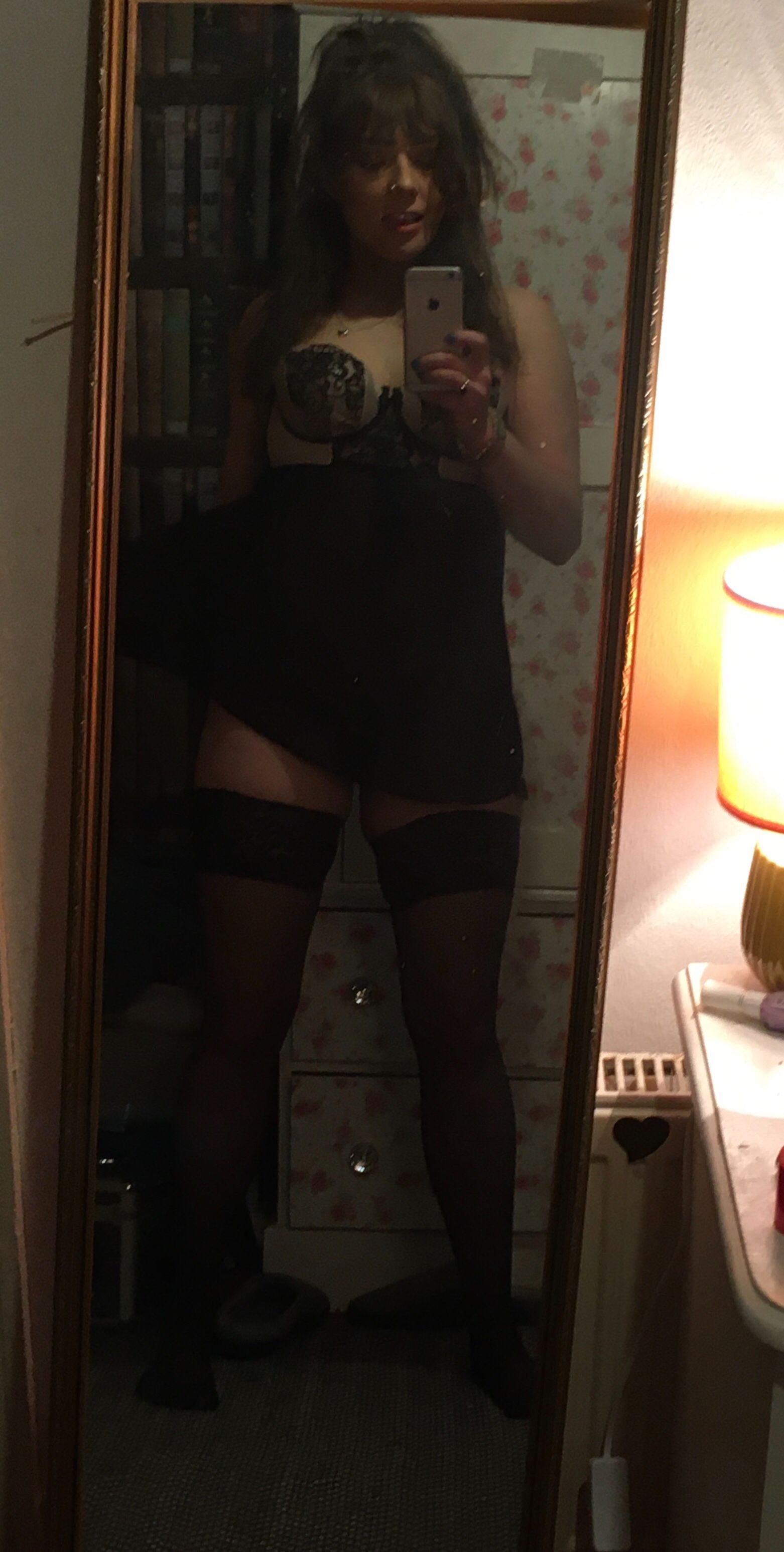 https://cdn.adultwork.com/gallery/G12/8466614.jpg