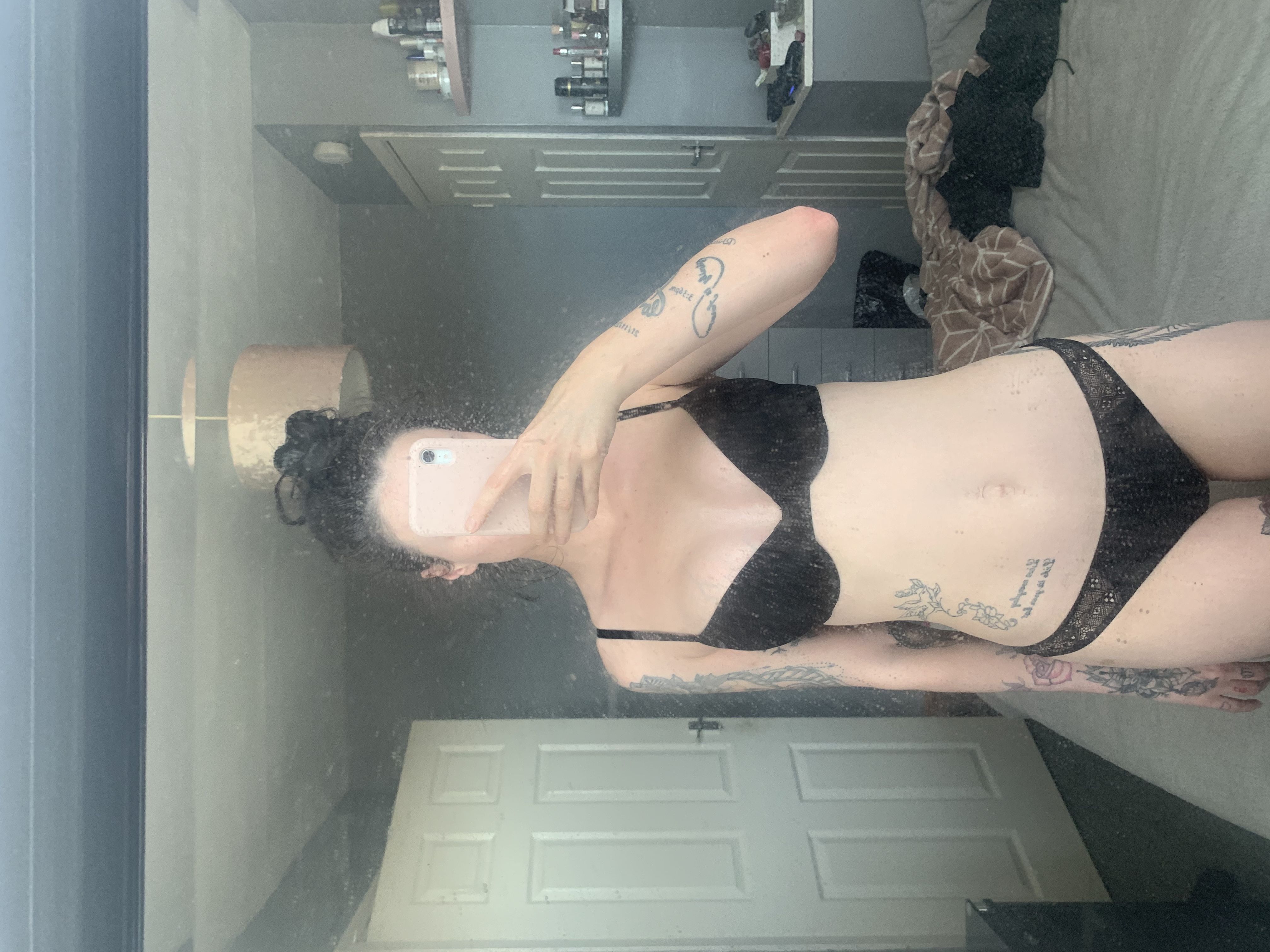 https://cdn.adultwork.com/gallery/G12/8467305.jpg