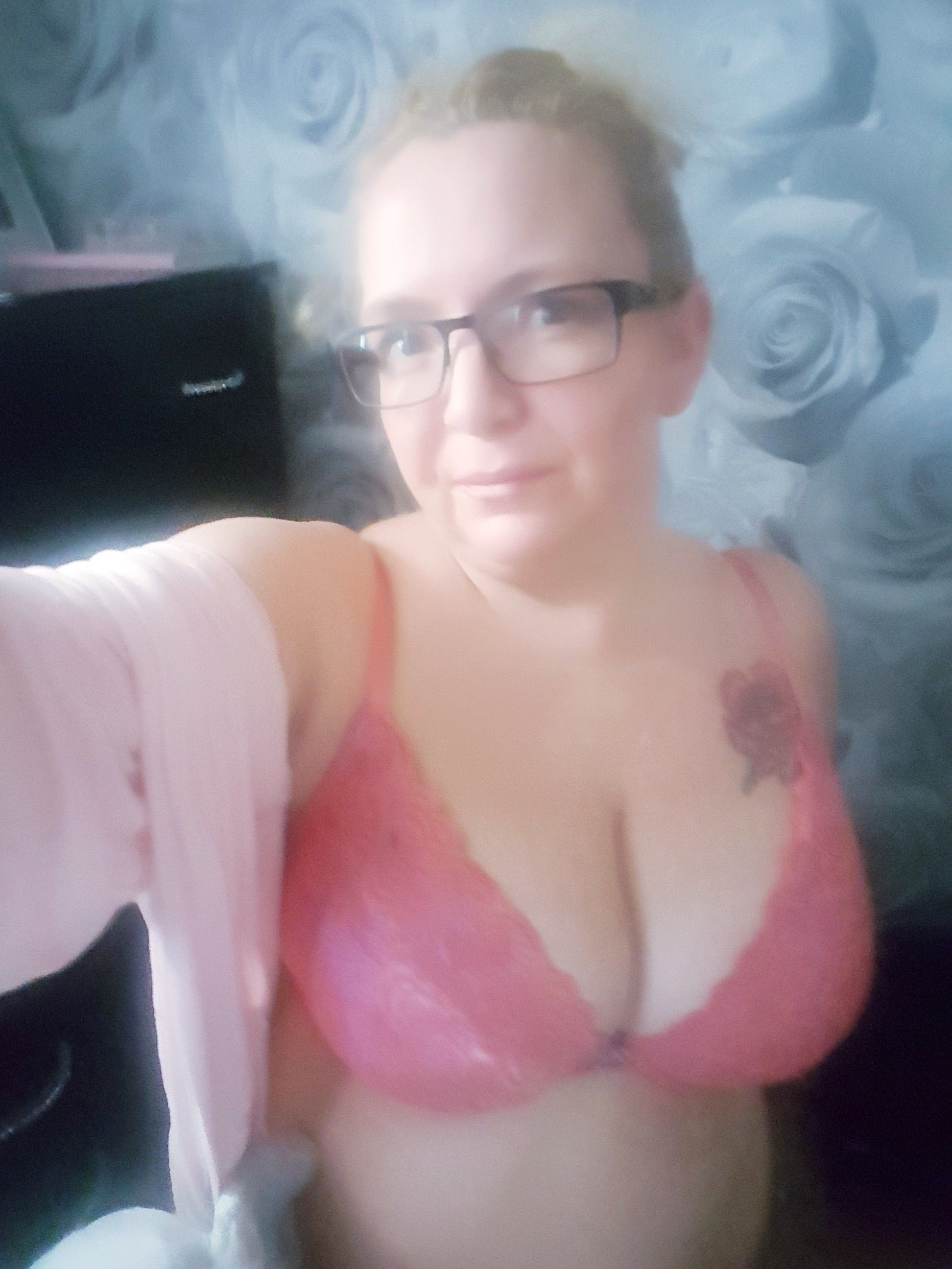 https://cdn.adultwork.com/gallery/G12/8471020.jpg