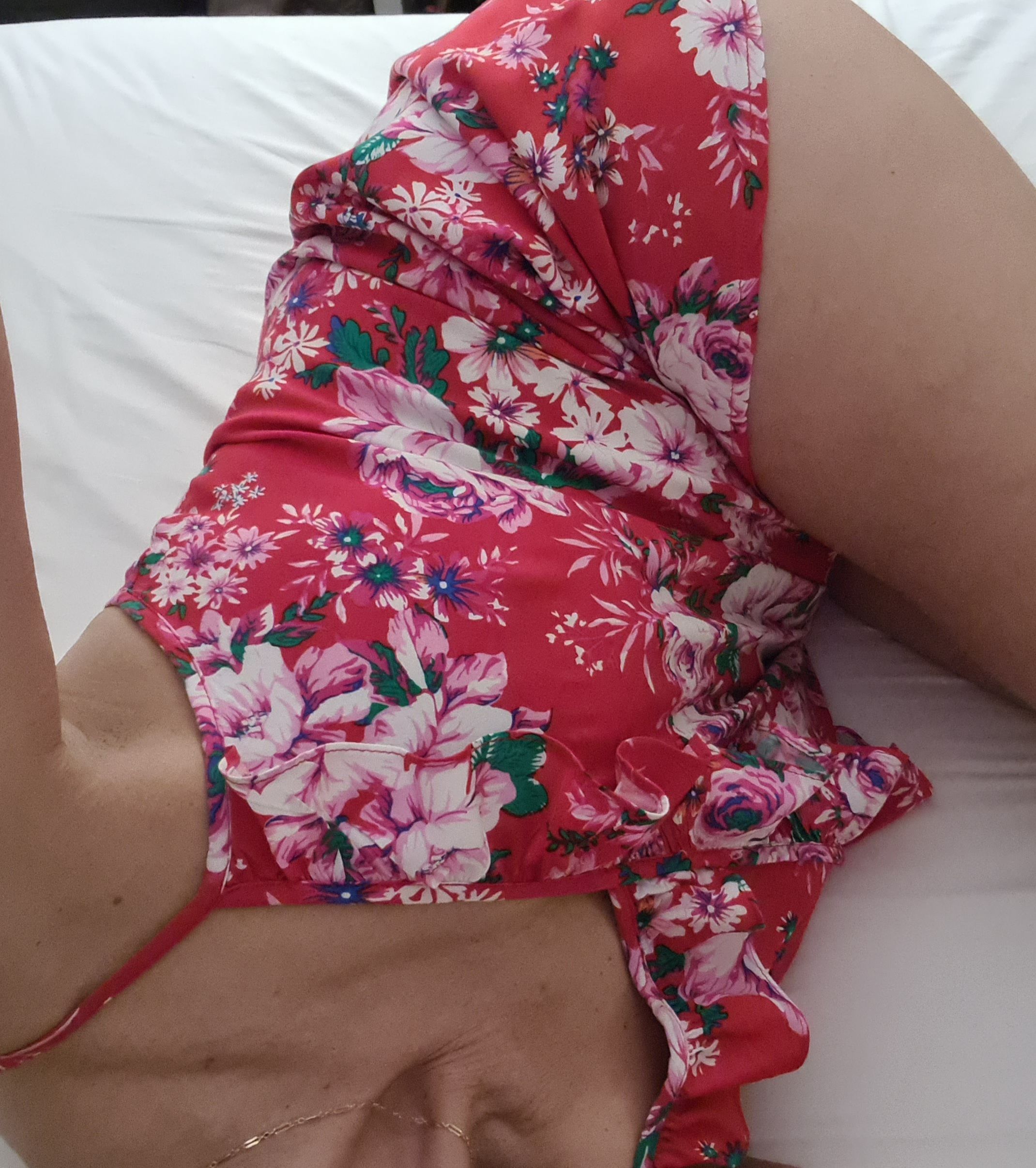 https://cdn.adultwork.com/gallery/G12/8473583.jpg