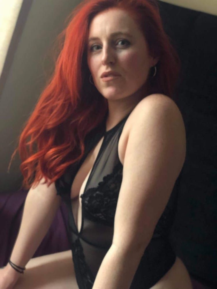 https://cdn.adultwork.com/gallery/G12/8480056.jpg