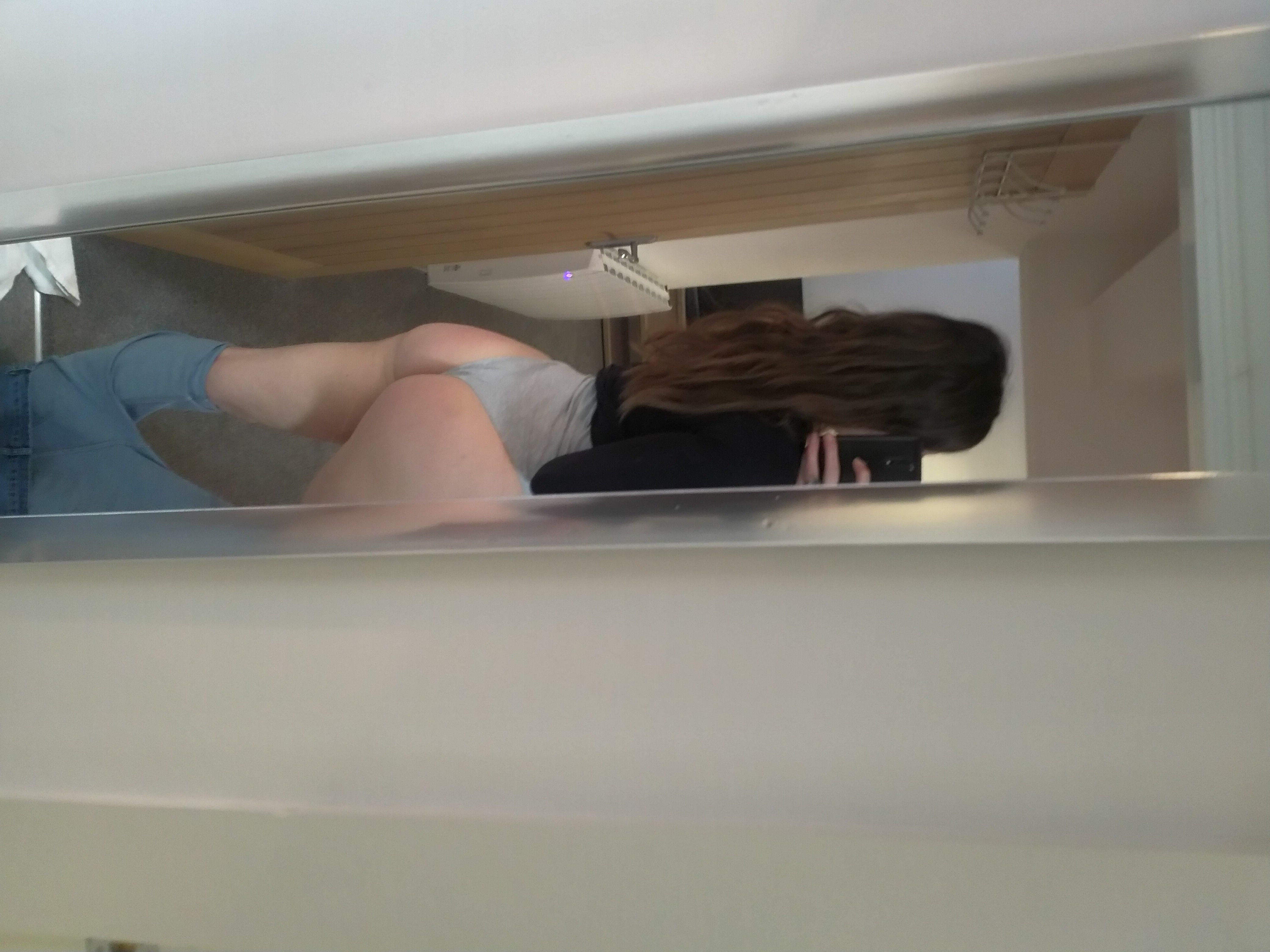 https://cdn.adultwork.com/gallery/G12/8483385.jpg