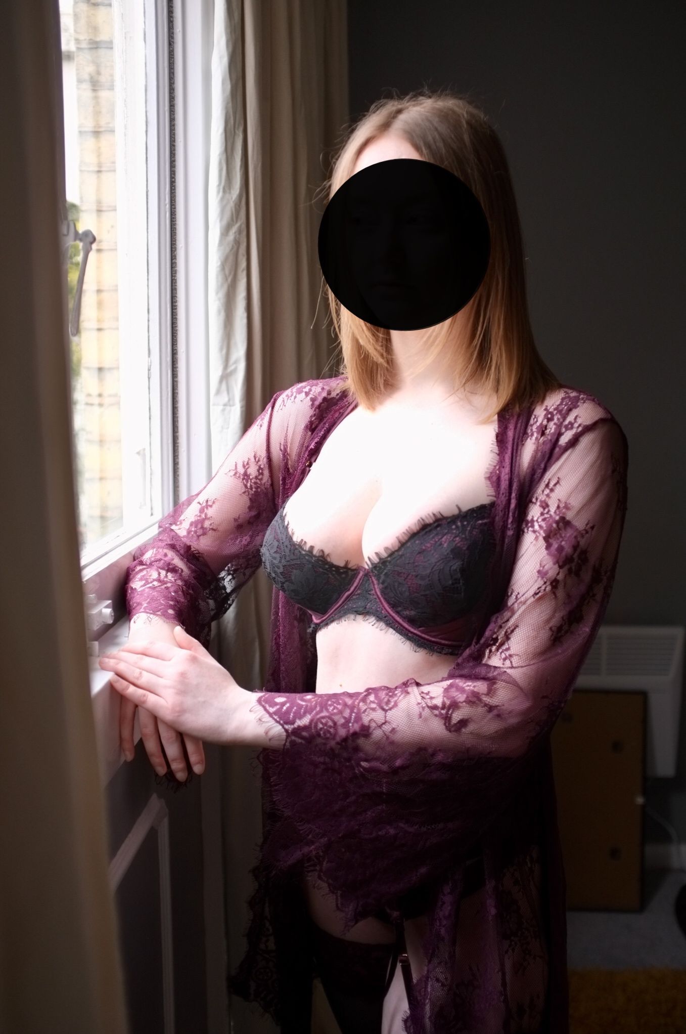 https://cdn.adultwork.com/gallery/G12/8485716.jpg