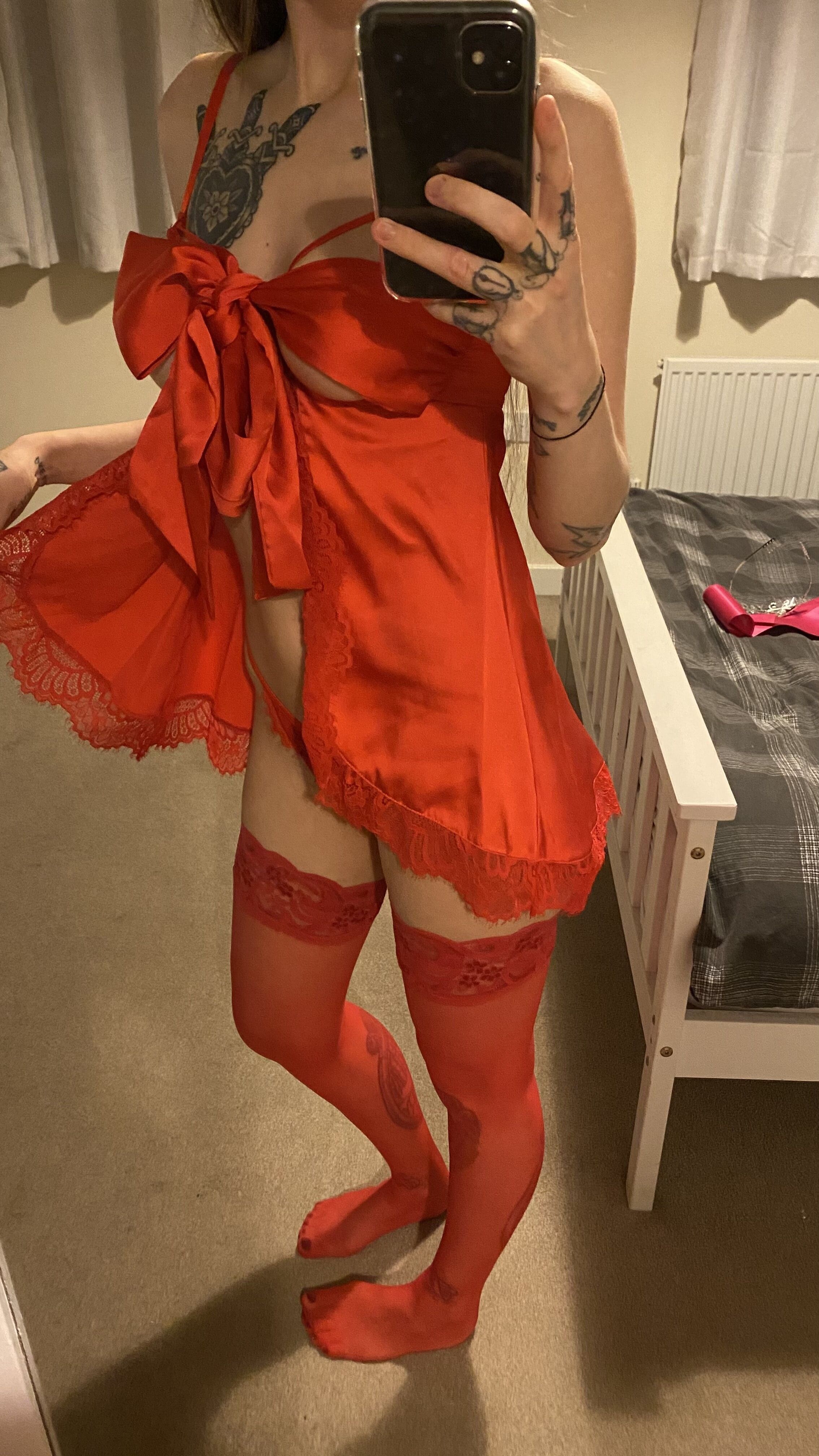 https://cdn.adultwork.com/gallery/G12/8490093.jpg