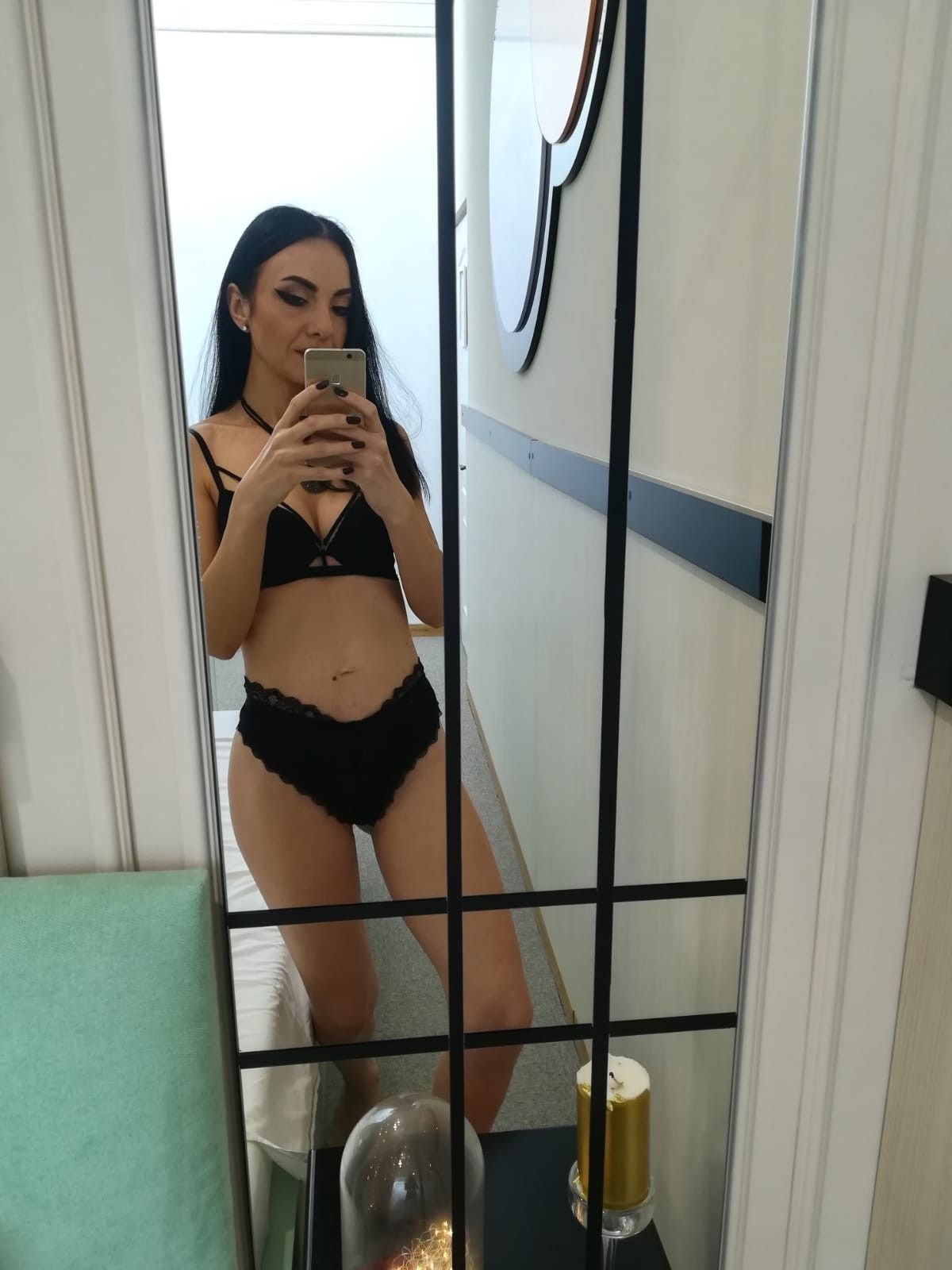 https://cdn.adultwork.com/gallery/G12/8501058.jpg