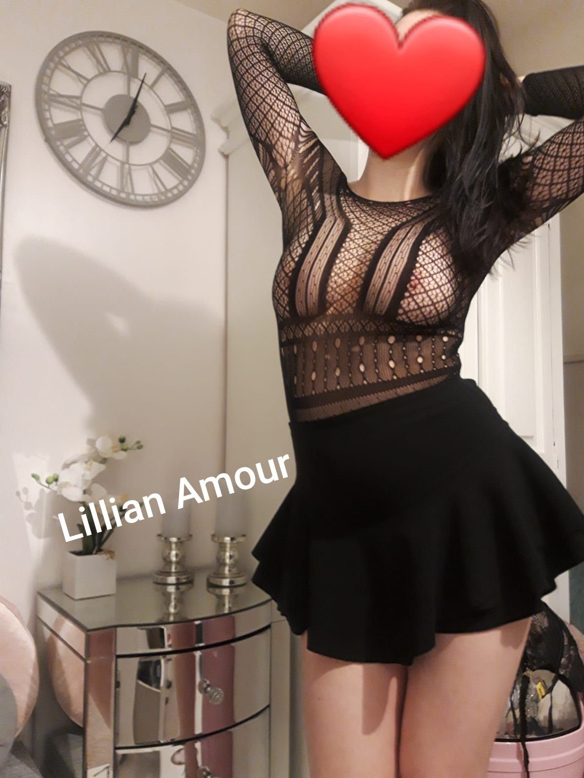 https://cdn.adultwork.com/gallery/G12/8501272.jpg