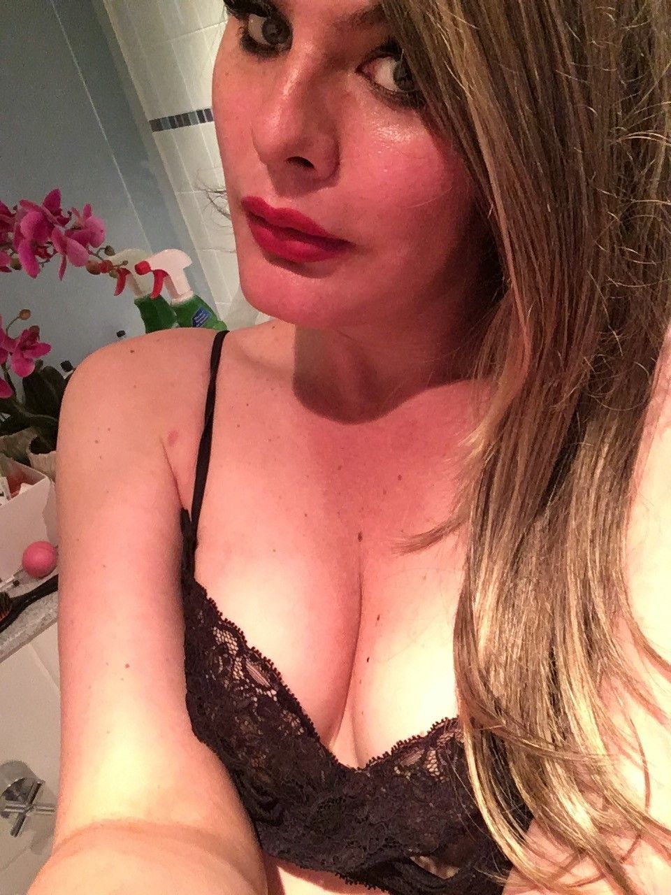 https://cdn.adultwork.com/gallery/G12/8502031.jpg