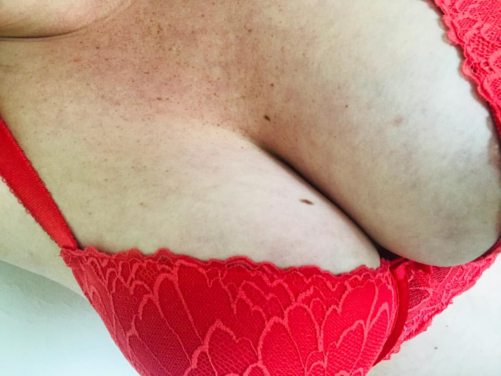 https://cdn.adultwork.com/gallery/G12/8503654.jpg