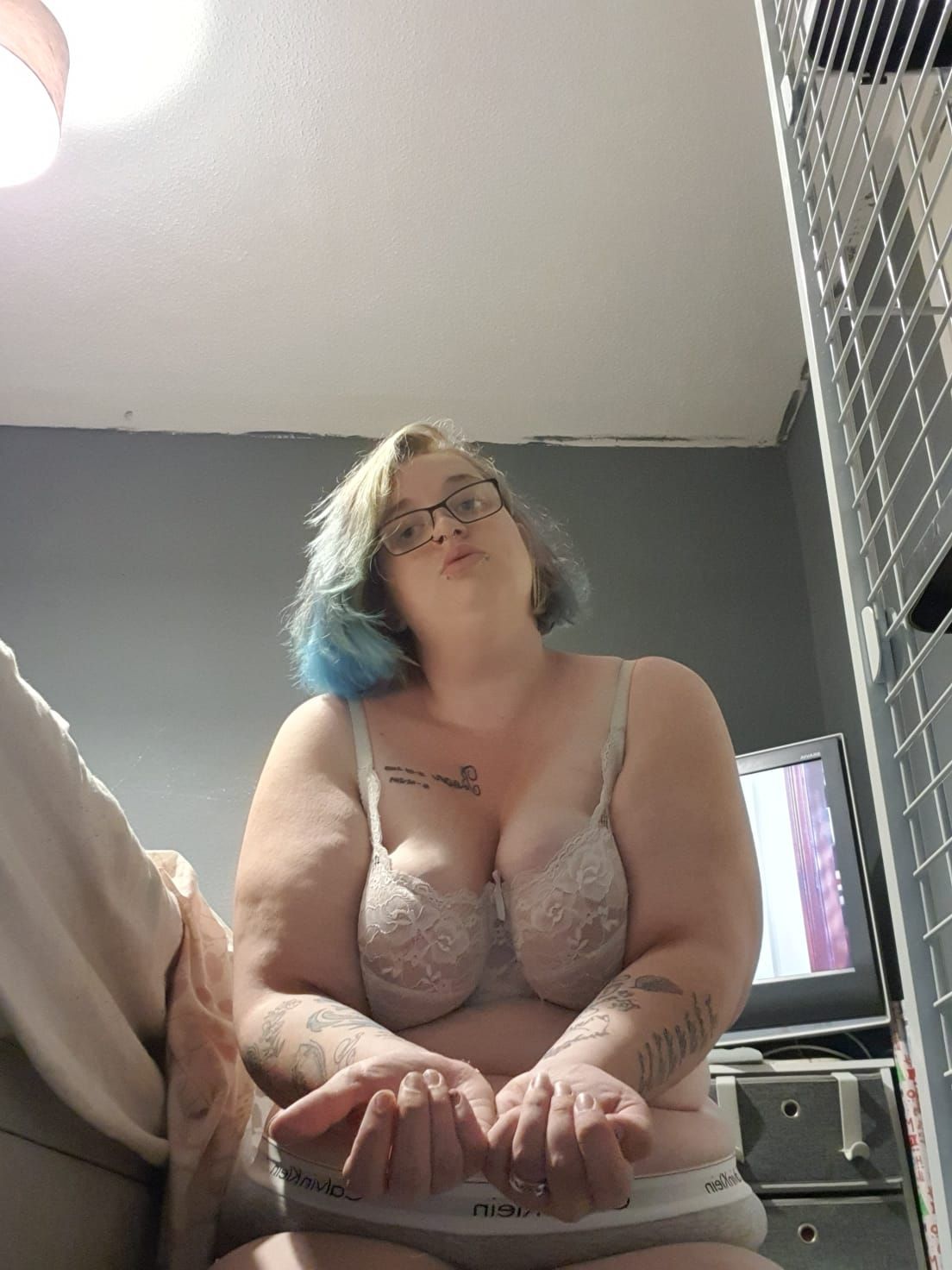 https://cdn.adultwork.com/gallery/G12/8504265.jpg