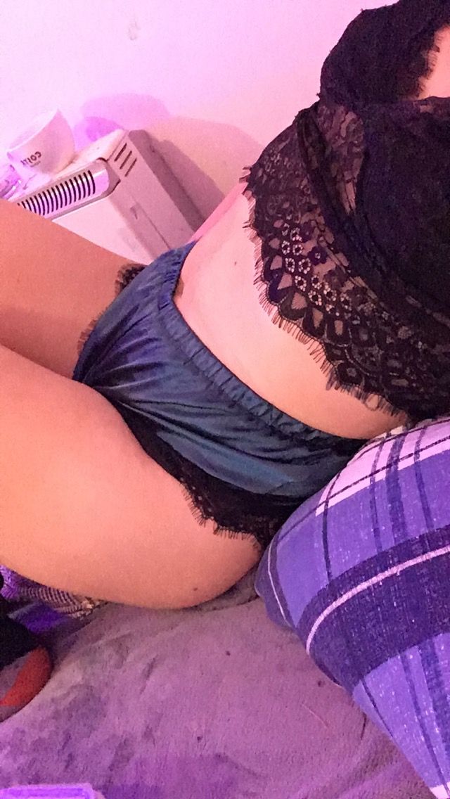 https://cdn.adultwork.com/gallery/G12/8506662.jpg