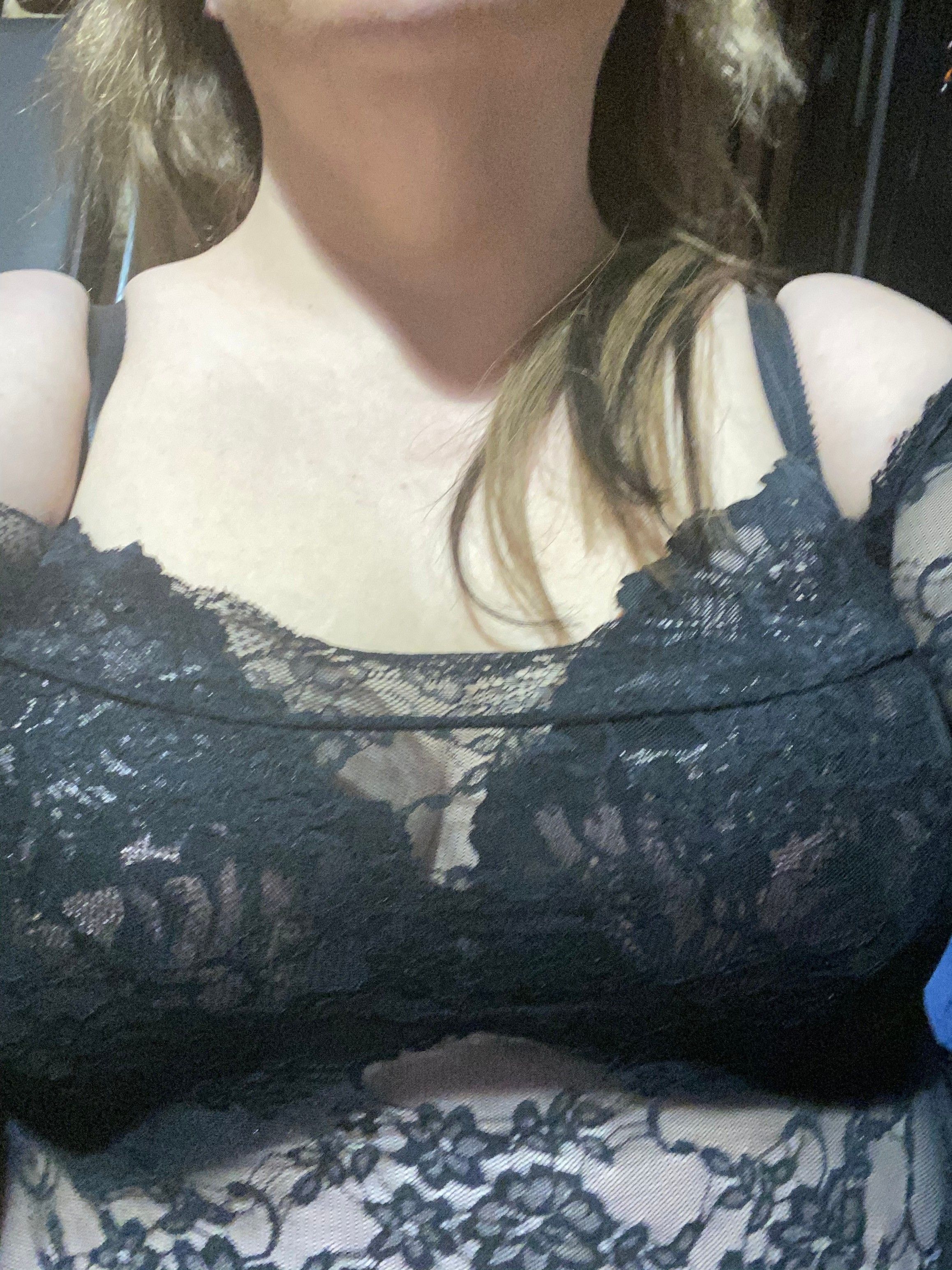 https://cdn.adultwork.com/gallery/G12/8507497.jpg