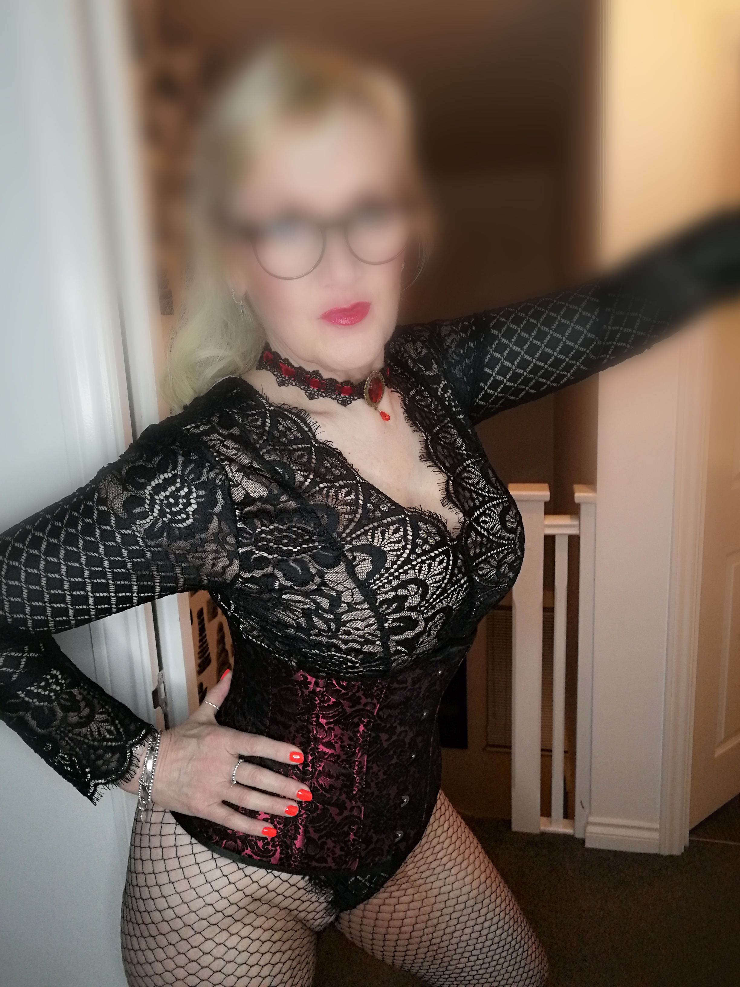 https://cdn.adultwork.com/gallery/G12/8508191.jpg