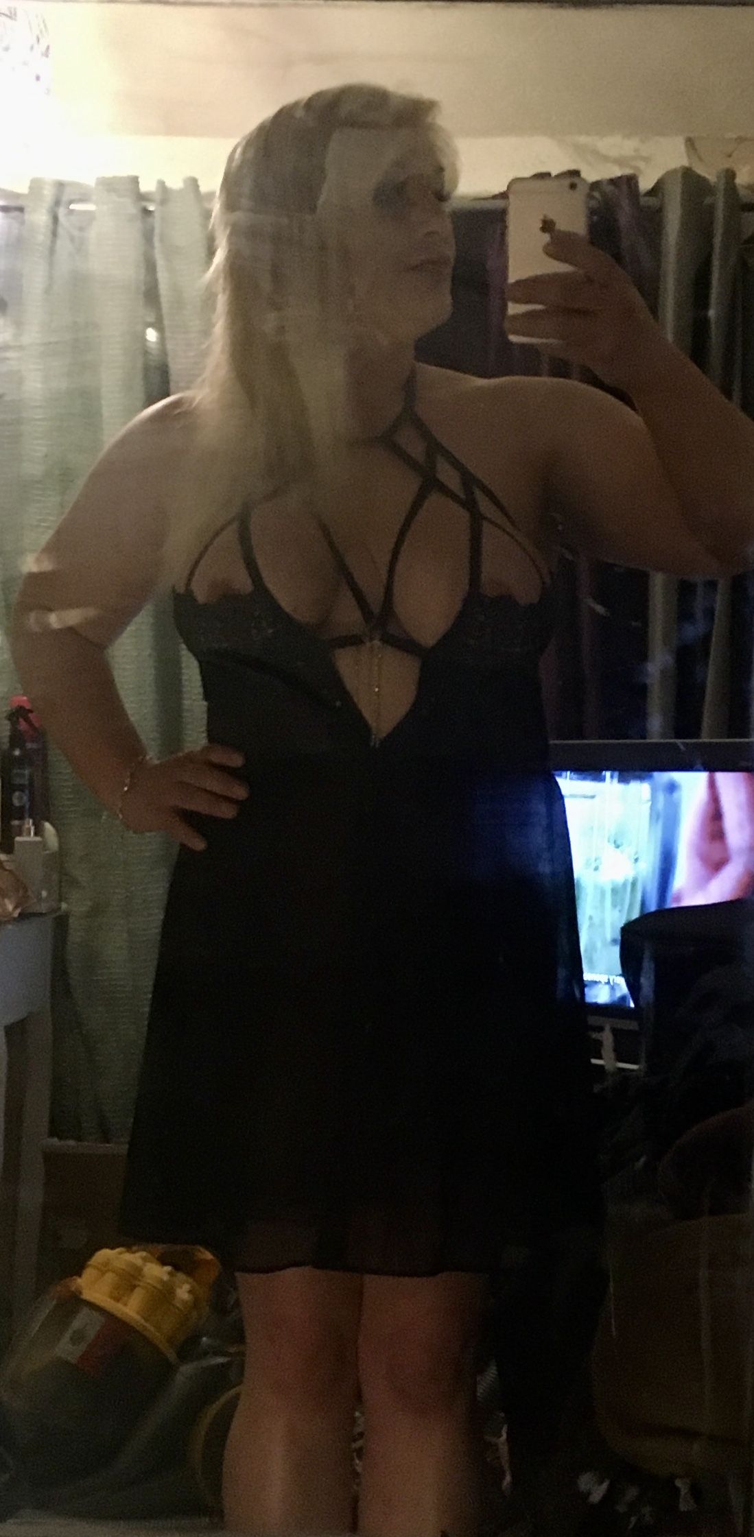 https://cdn.adultwork.com/gallery/G12/8508732.jpg