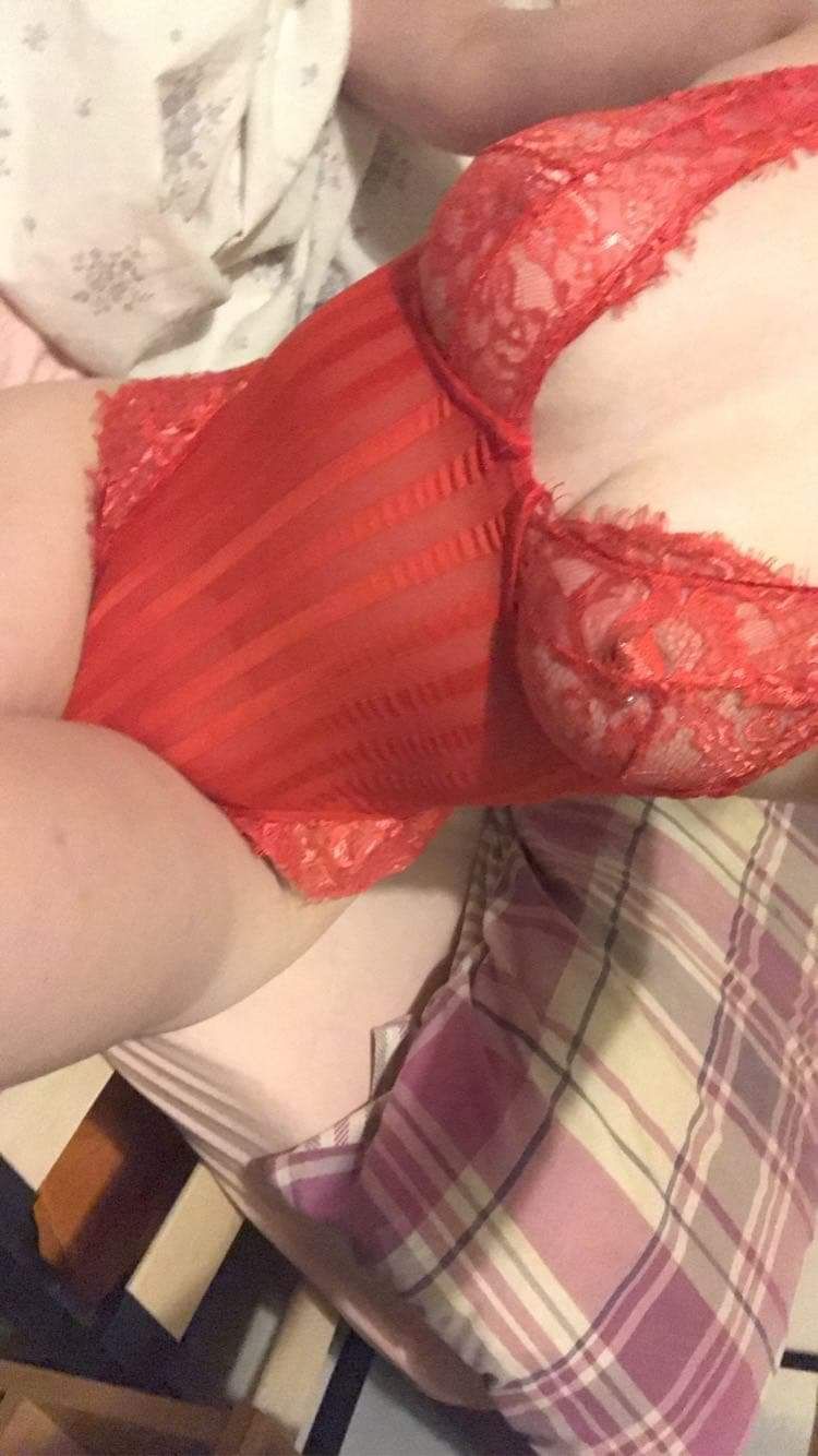 https://cdn.adultwork.com/gallery/G12/8510272.jpg