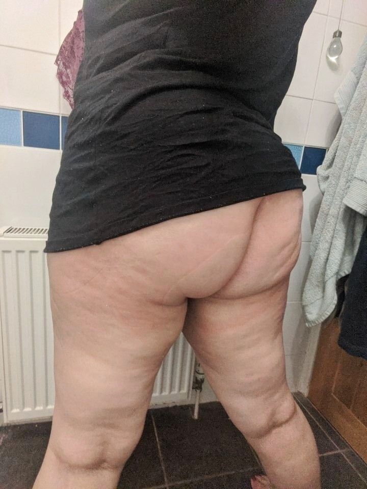 https://cdn.adultwork.com/gallery/G12/8512460.jpg