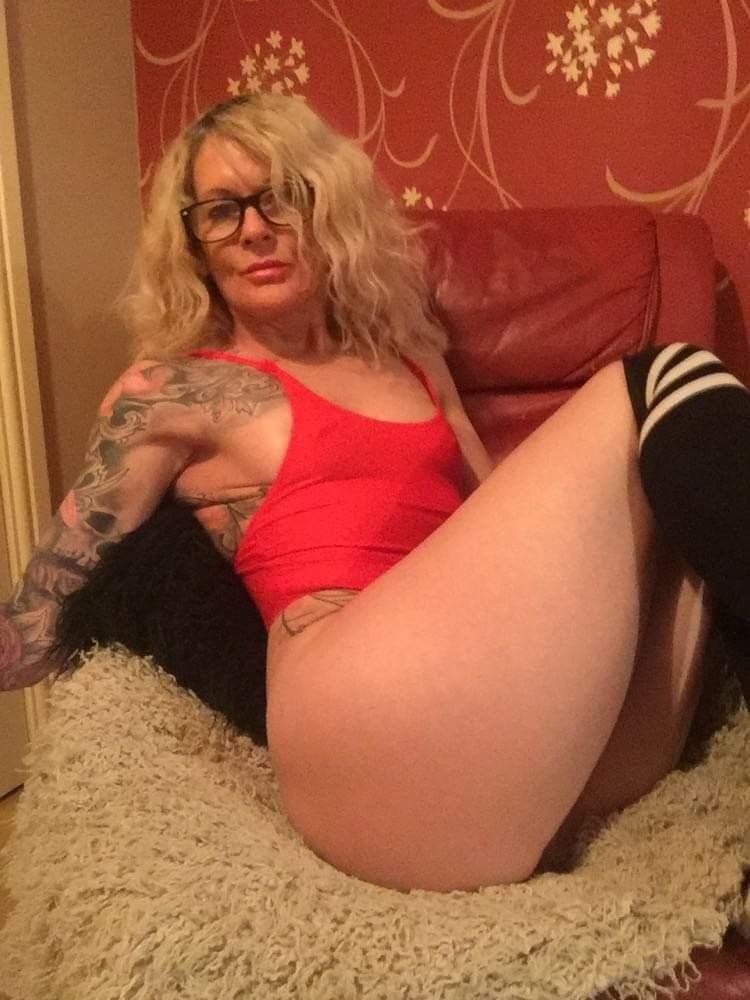 https://cdn.adultwork.com/gallery/G12/8526019.jpg