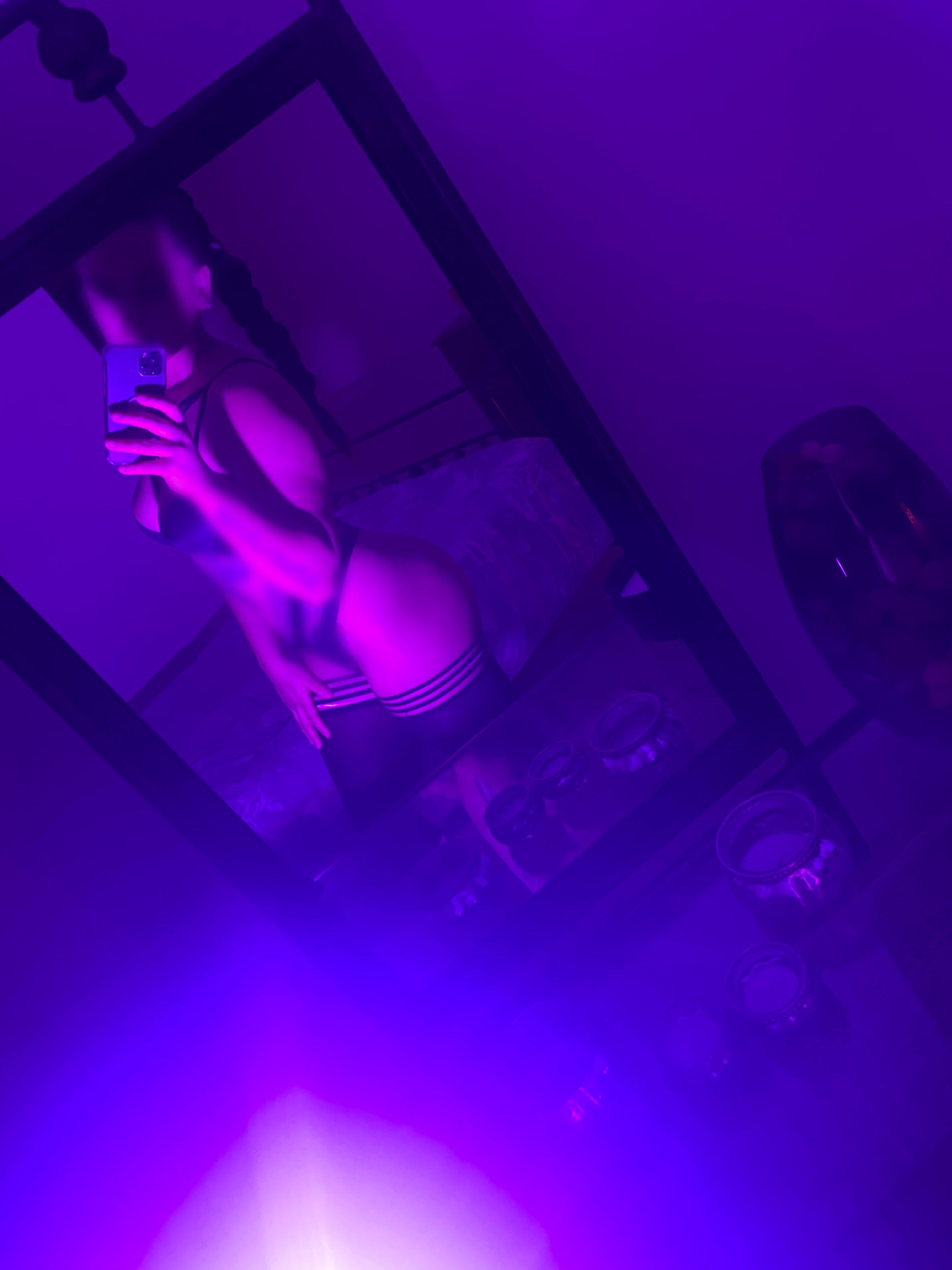 https://cdn.adultwork.com/gallery/G12/8535176.jpg