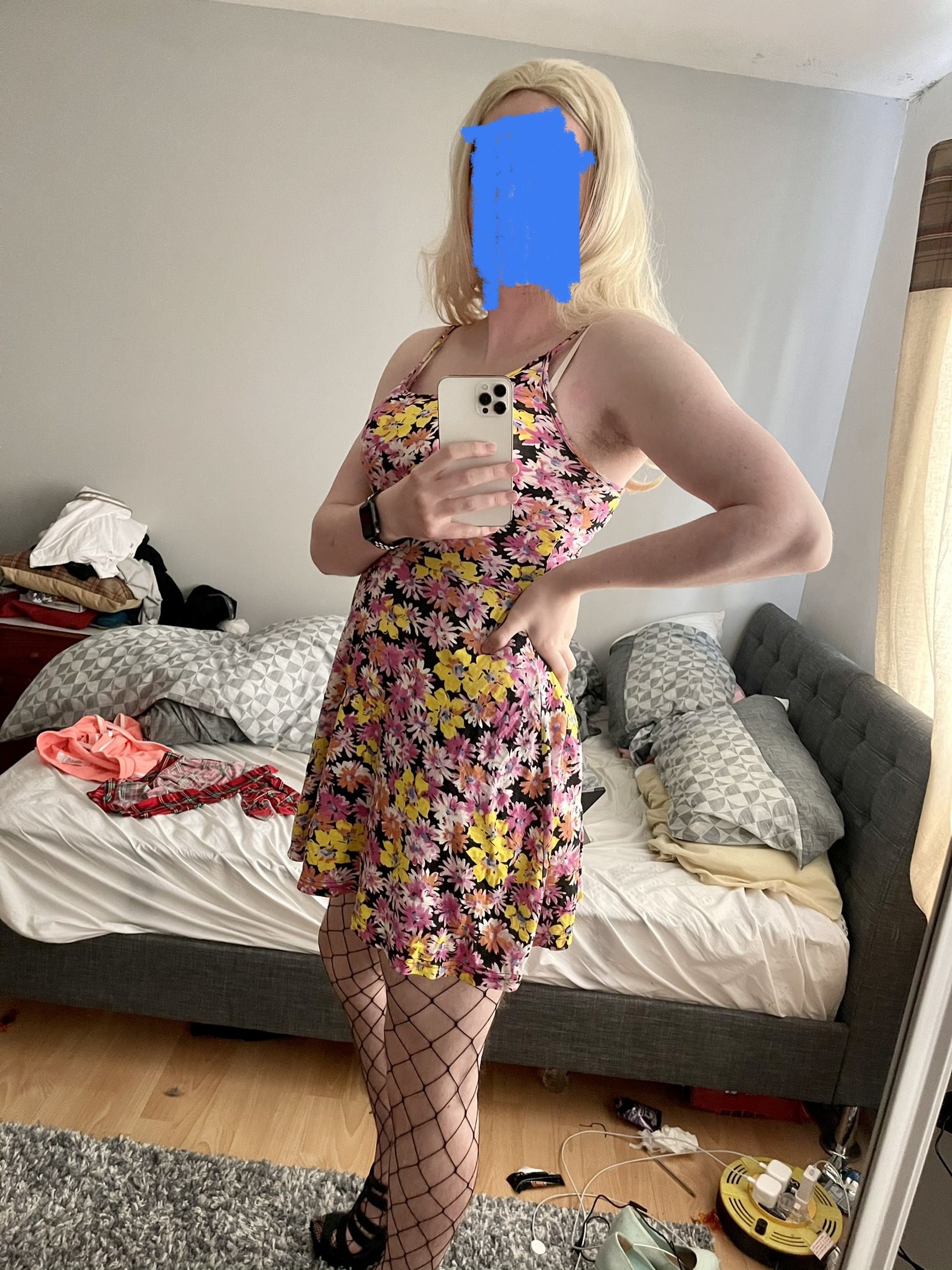 https://cdn.adultwork.com/gallery/G12/8540448.jpg