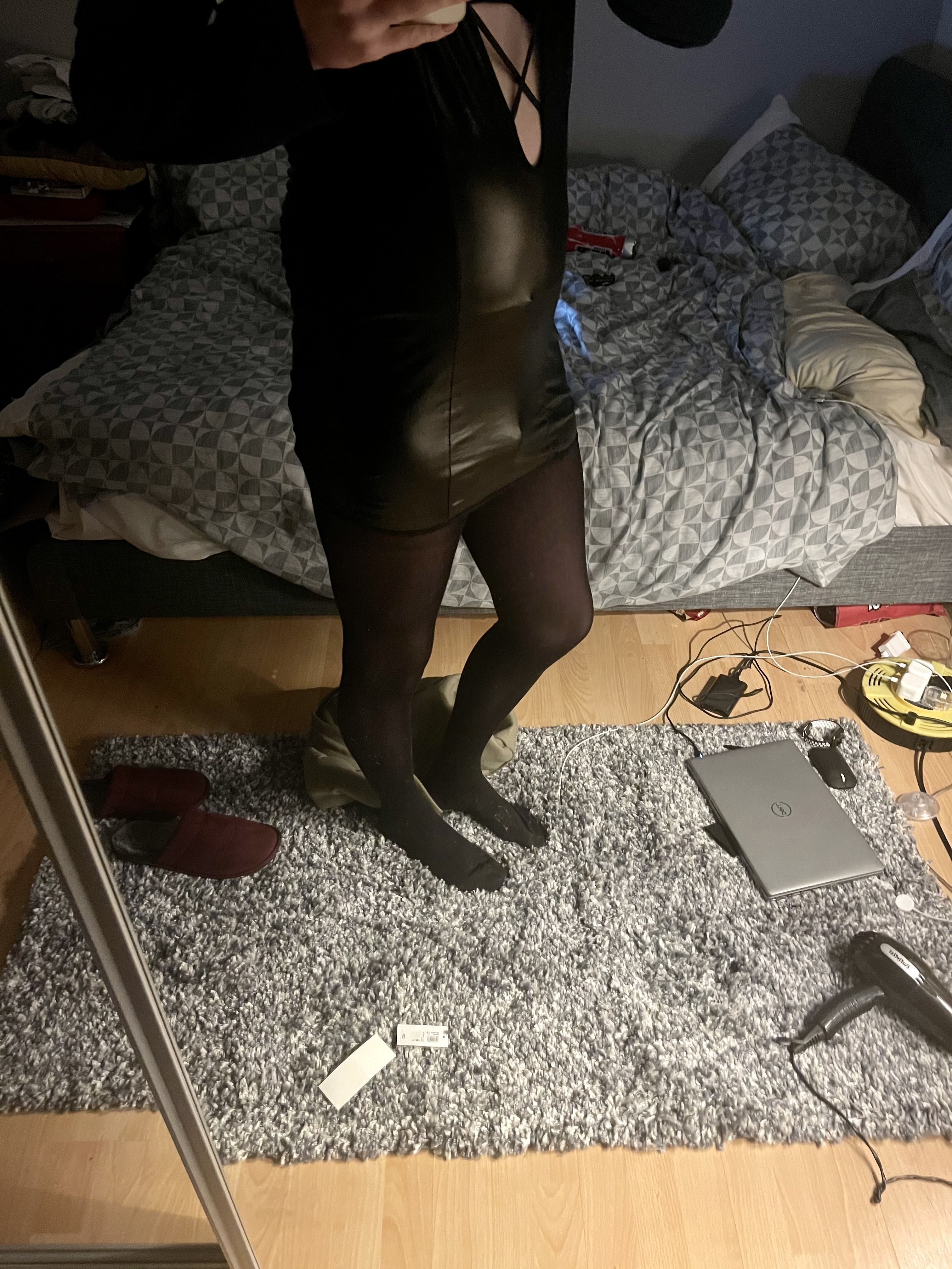 https://cdn.adultwork.com/gallery/G12/8540456.jpg