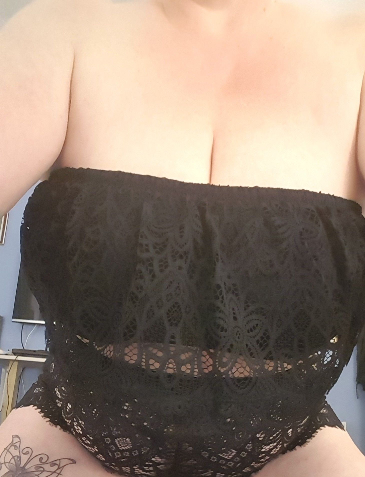 https://cdn.adultwork.com/gallery/G12/8540662.jpg