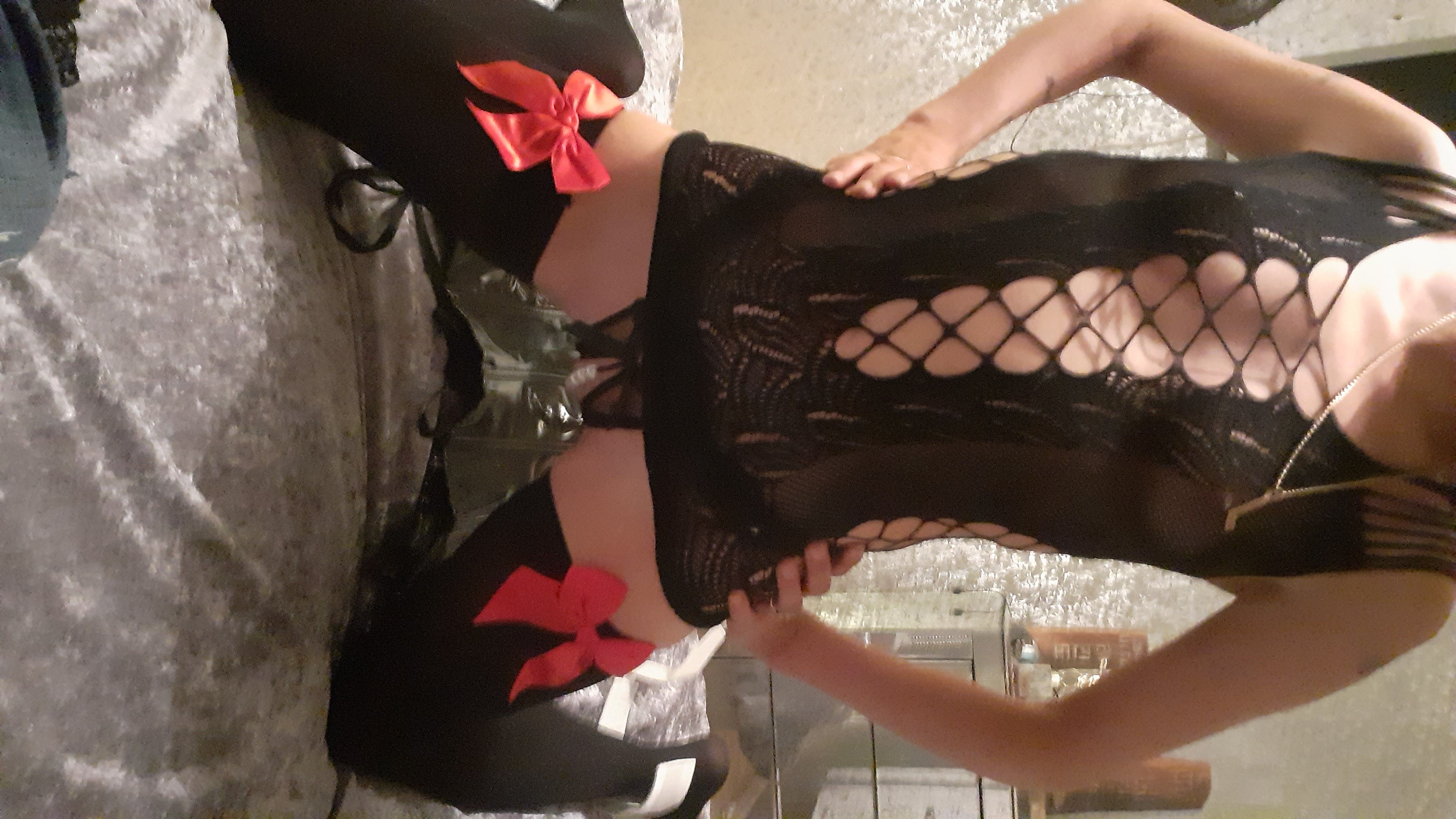 https://cdn.adultwork.com/gallery/G12/8541252.jpg