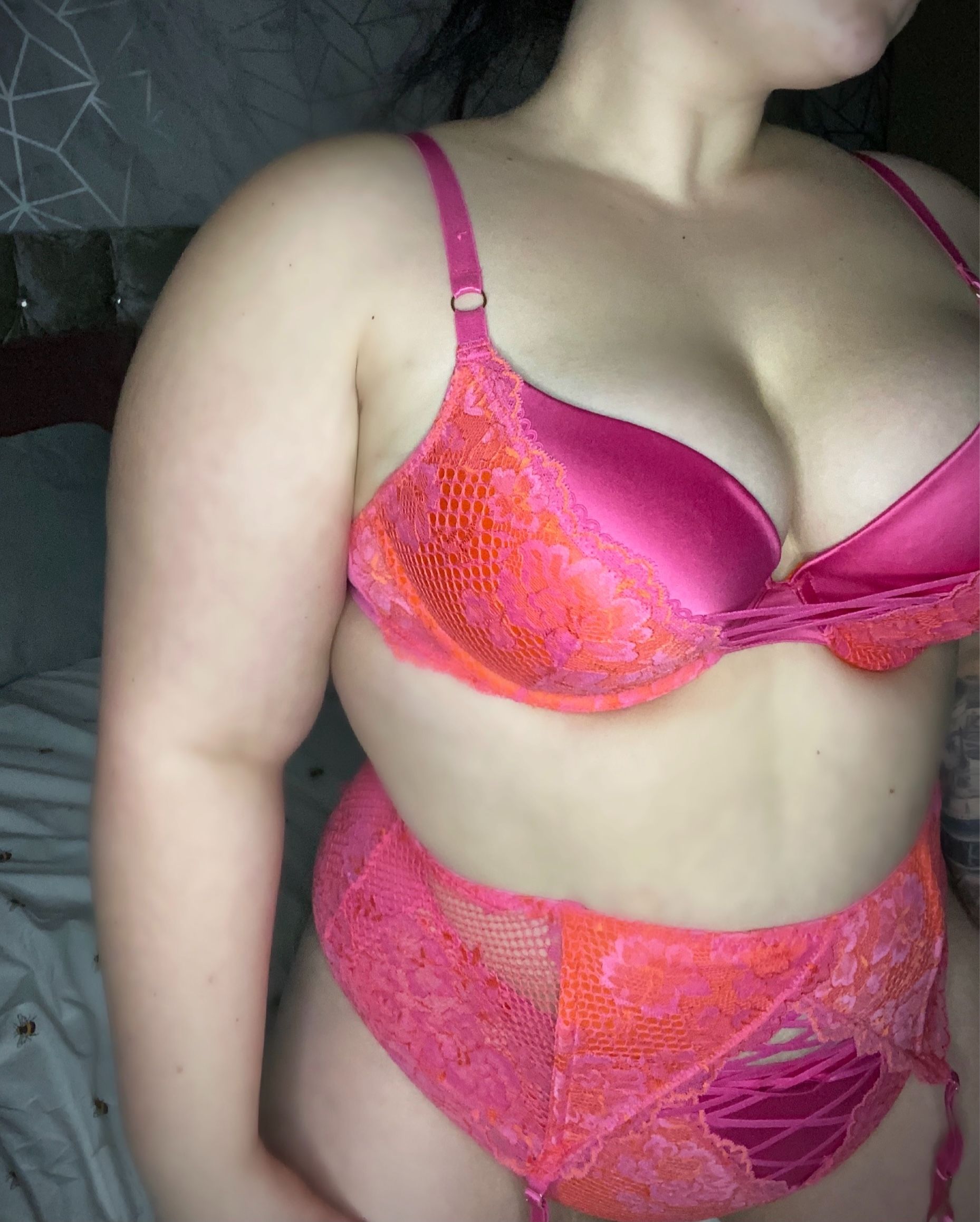 https://cdn.adultwork.com/gallery/G12/8541517.jpg