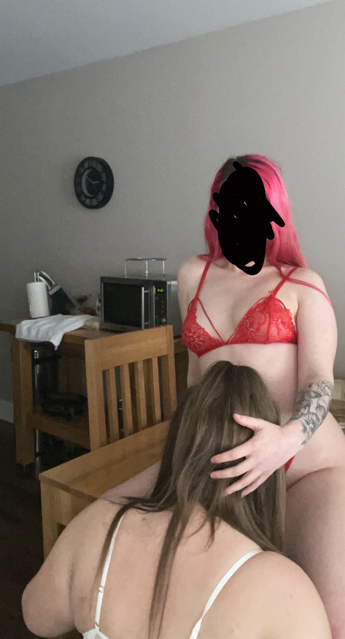 https://cdn.adultwork.com/gallery/G12/8552505.jpg