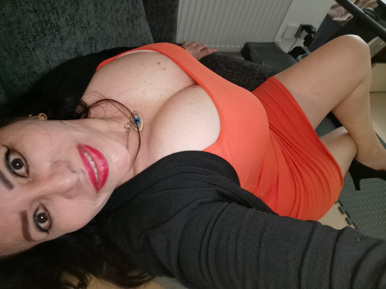 https://cdn.adultwork.com/gallery/G12/8555499.jpg