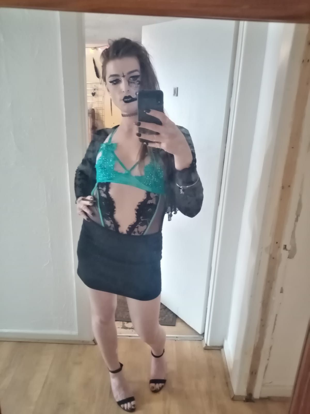 https://cdn.adultwork.com/gallery/G12/8558280.jpg